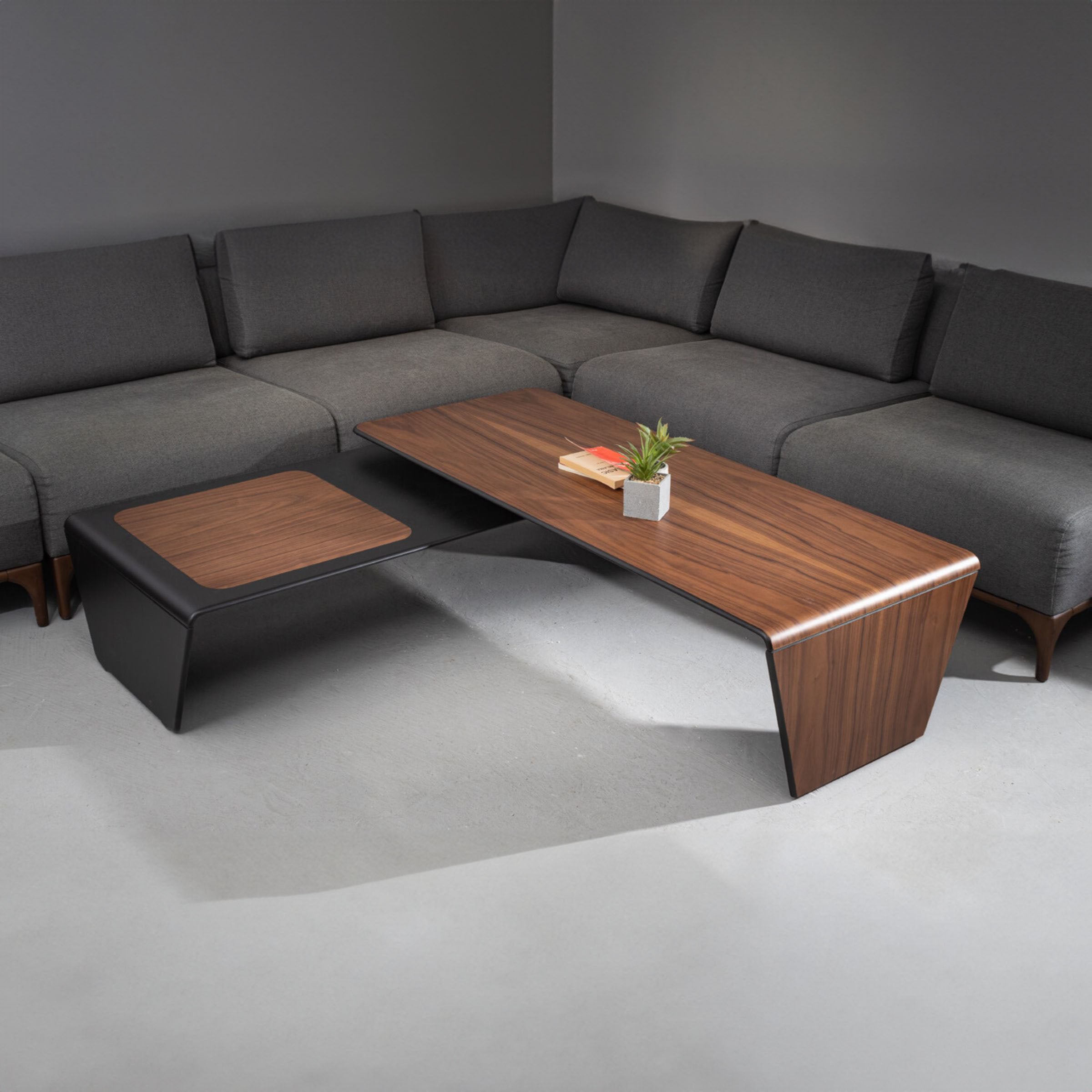 Vega Center Table -  Coffee tables - ebarza Furniture UAE | Shop Modern Furniture in Abu Dhabi & Dubai - مفروشات ايبازرا في الامارات | تسوق اثاث عصري وديكورات مميزة في دبي وابوظبي