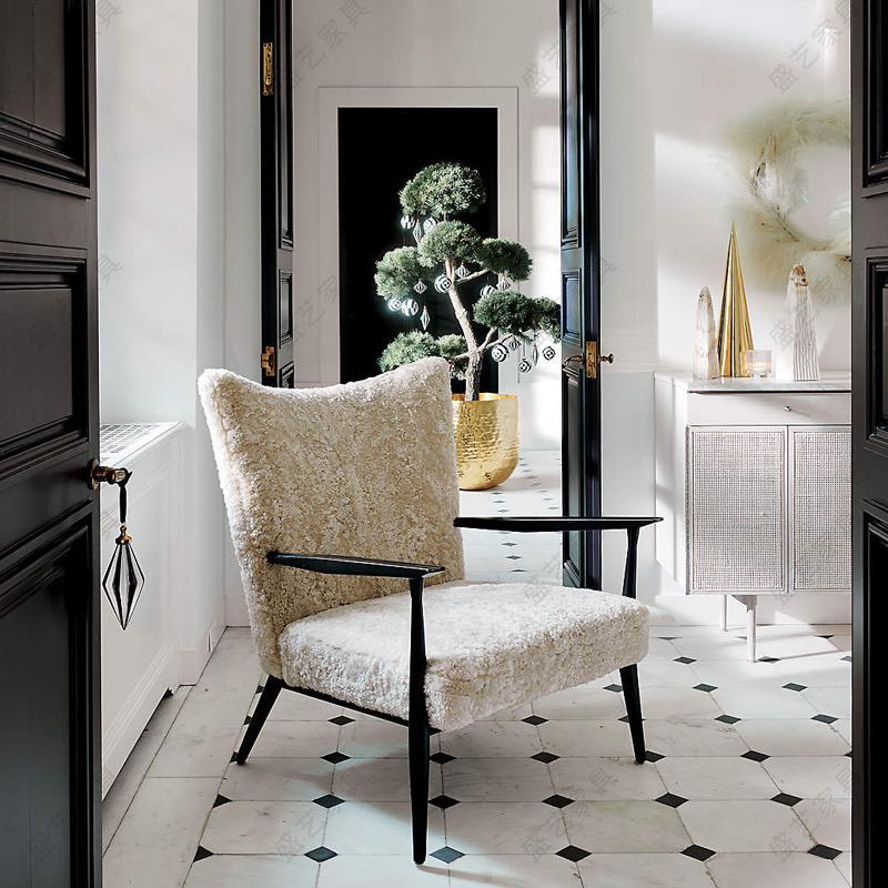 Metal Arm  Accent Chair-Crème 18080E -  Lounge Chairs - ebarza Furniture UAE | Shop Modern Furniture in Abu Dhabi & Dubai - مفروشات ايبازرا في الامارات | تسوق اثاث عصري وديكورات مميزة في دبي وابوظبي
