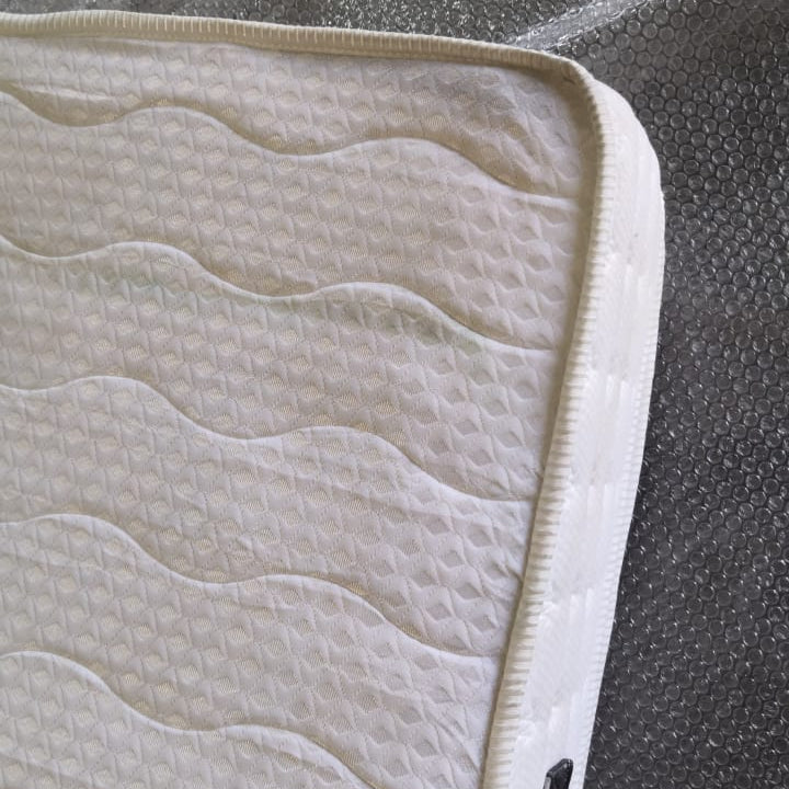 AS IS - 160X200 Cm Indivani Concord Queen Mattress  Con00160 -  DISPLAY ITEM - ebarza Furniture UAE | Shop Modern Furniture in Abu Dhabi & Dubai - مفروشات ايبازرا في الامارات | تسوق اثاث عصري وديكورات مميزة في دبي وابوظبي