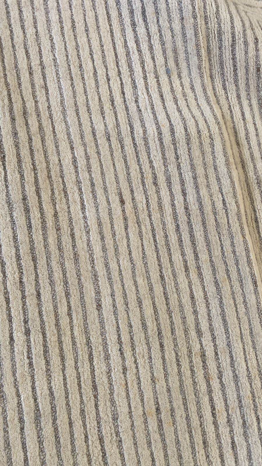 As is 300X200 Cm Handmade Rug  Jh-20366-Xl -  Rugs - ebarza Furniture UAE | Shop Modern Furniture in Abu Dhabi & Dubai - مفروشات ايبازرا في الامارات | تسوق اثاث عصري وديكورات مميزة في دبي وابوظبي