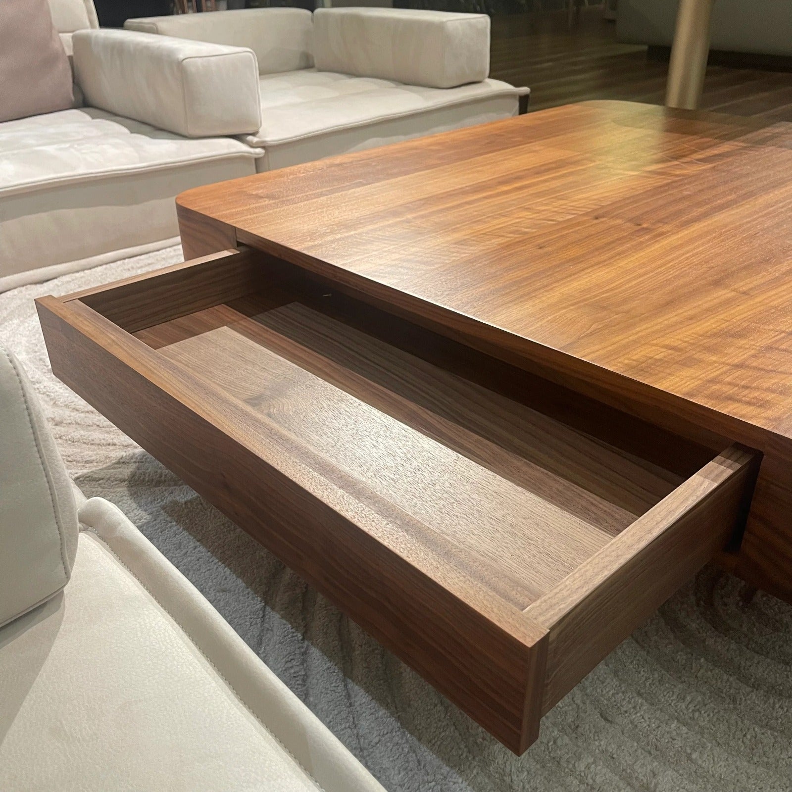 Display Item - Wagon Center Table Orxwgn-CtYAS -  DISPLAY ITEM - ebarza Furniture UAE | Shop Modern Furniture in Abu Dhabi & Dubai - مفروشات ايبازرا في الامارات | تسوق اثاث عصري وديكورات مميزة في دبي وابوظبي