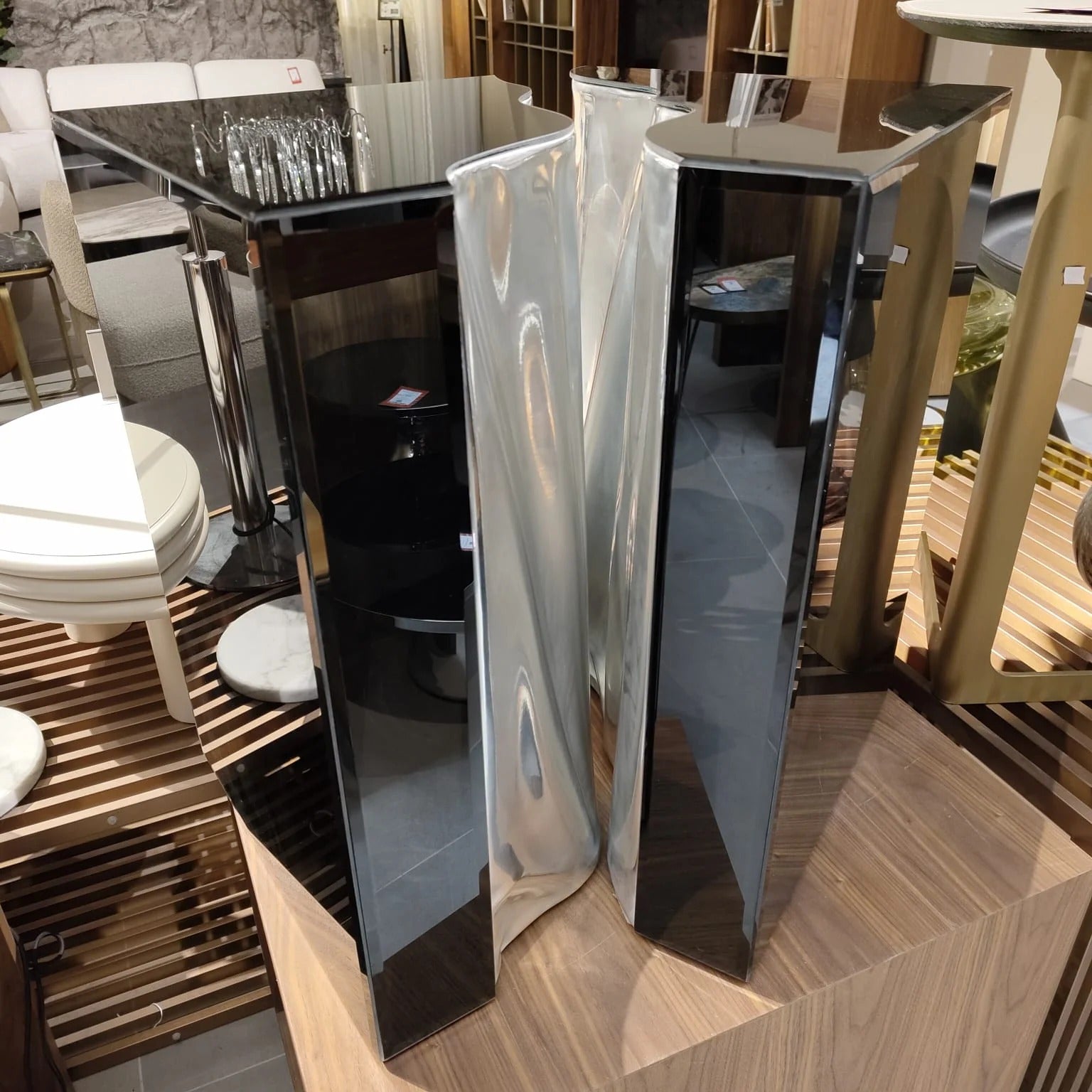 Display Item - The Great Valley 2 Tables Vall-S-Bl-CYAS -  DISPLAY ITEM - ebarza Furniture UAE | Shop Modern Furniture in Abu Dhabi & Dubai - مفروشات ايبازرا في الامارات | تسوق اثاث عصري وديكورات مميزة في دبي وابوظبي