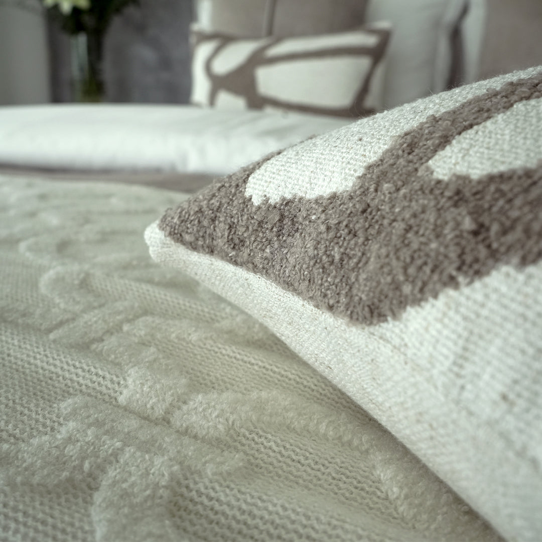 Zola Bedding Set -  EBB046 -  Bedding - ebarza Furniture UAE | Shop Modern Furniture in Abu Dhabi & Dubai - مفروشات ايبازرا في الامارات | تسوق اثاث عصري وديكورات مميزة في دبي وابوظبي