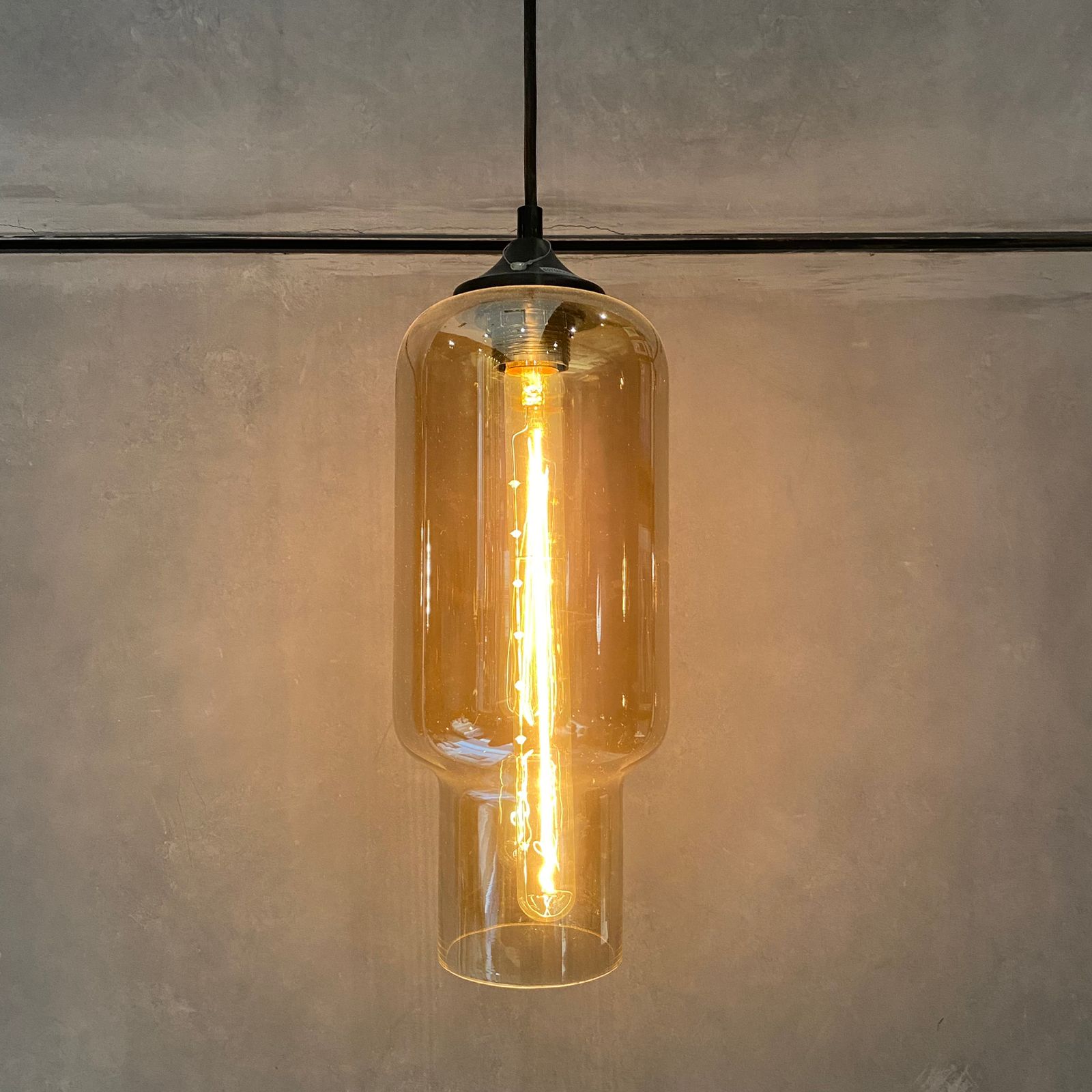 Display Item - Amber Glass Pendant Lamp Cy-Dd-Jyg-6Nakheel -  DISPLAY ITEM - ebarza Furniture UAE | Shop Modern Furniture in Abu Dhabi & Dubai - مفروشات ايبازرا في الامارات | تسوق اثاث عصري وديكورات مميزة في دبي وابوظبي