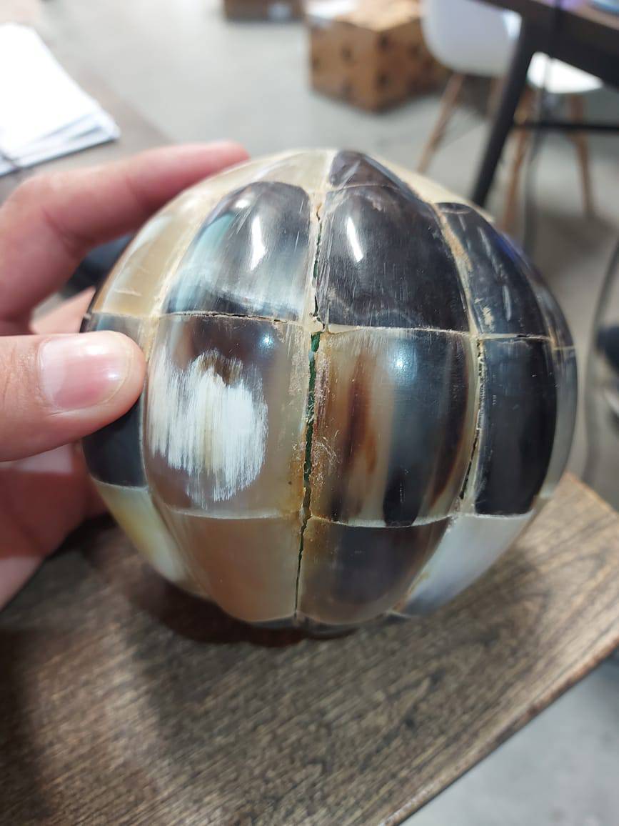 As Is Abstract Horn Ball  Fl-Y868 -  DISPLAY ITEM - ebarza Furniture UAE | Shop Modern Furniture in Abu Dhabi & Dubai - مفروشات ايبازرا في الامارات | تسوق اثاث عصري وديكورات مميزة في دبي وابوظبي