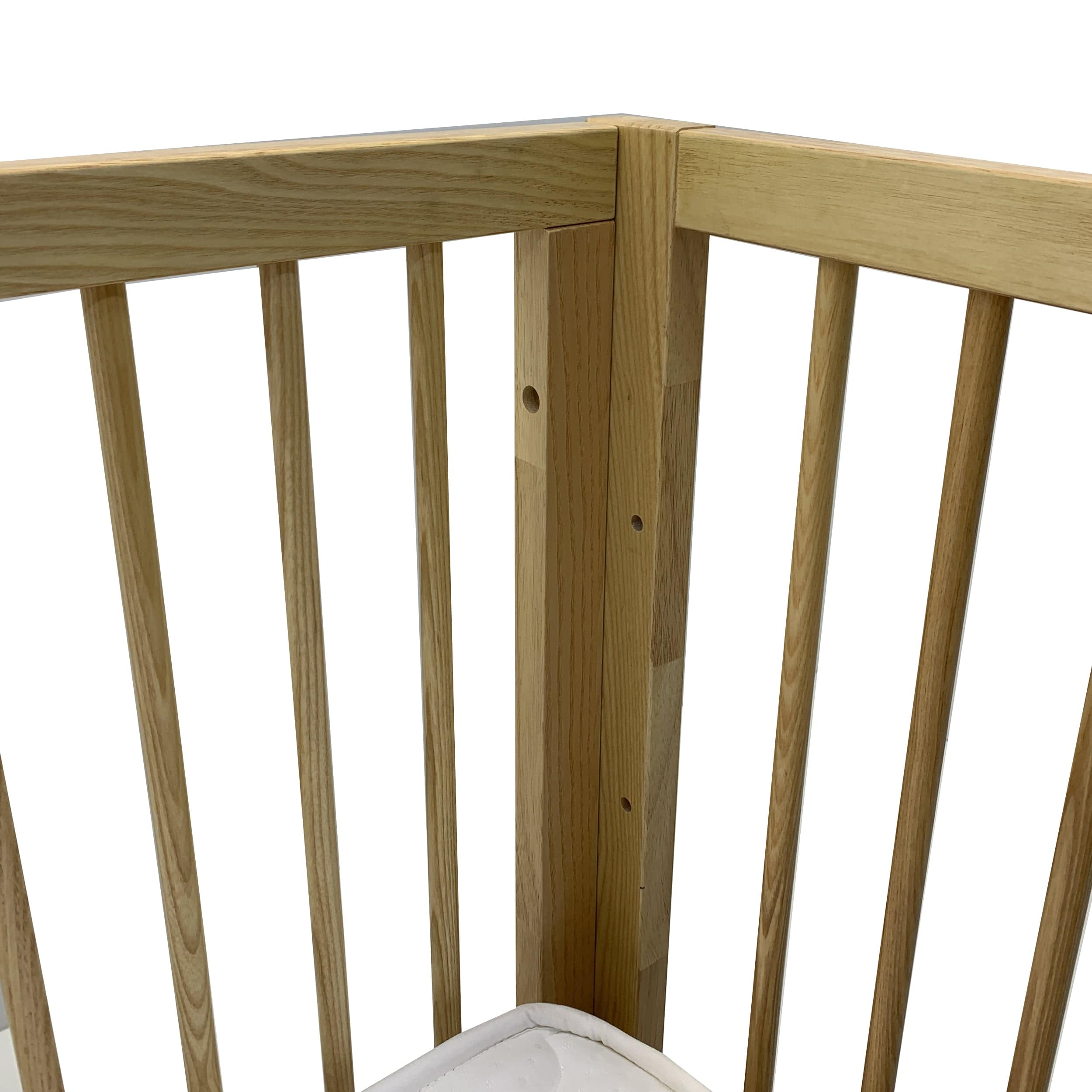Baby Crib Et-Y005-N -  Cribs - ebarza Furniture UAE | Shop Modern Furniture in Abu Dhabi & Dubai - مفروشات ايبازرا في الامارات | تسوق اثاث عصري وديكورات مميزة في دبي وابوظبي