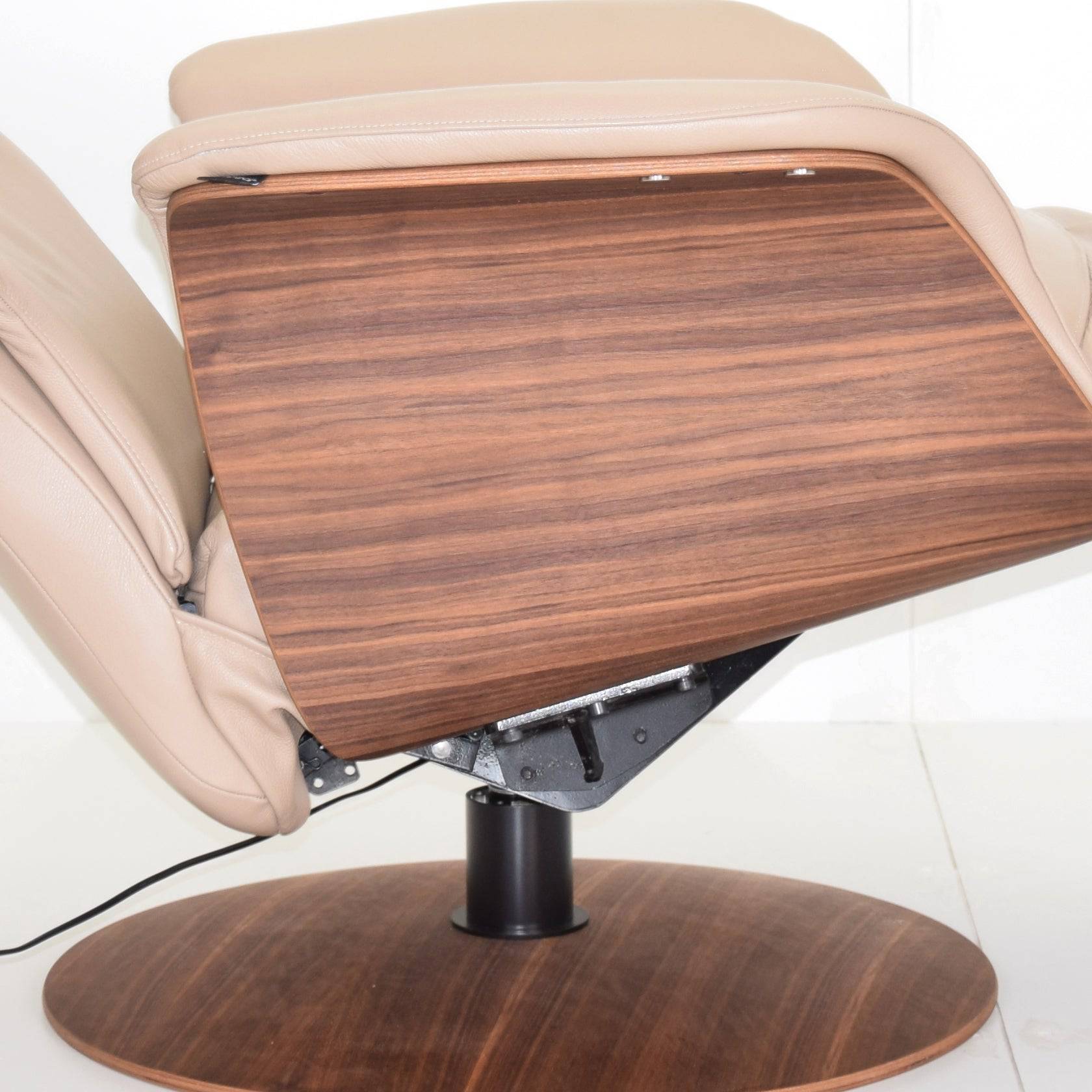 Benz Relaxing Swivel And Electric Biege Recliner Lounge Chair Hkp-5093Mfel-312 -  Lounge Chairs - ebarza Furniture UAE | Shop Modern Furniture in Abu Dhabi & Dubai - مفروشات ايبازرا في الامارات | تسوق اثاث عصري وديكورات مميزة في دبي وابوظبي
