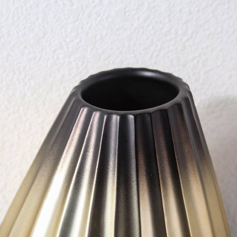 Black Gold Bottle-B Fa-D1943B -  Vases - ebarza Furniture UAE | Shop Modern Furniture in Abu Dhabi & Dubai - مفروشات ايبازرا في الامارات | تسوق اثاث عصري وديكورات مميزة في دبي وابوظبي