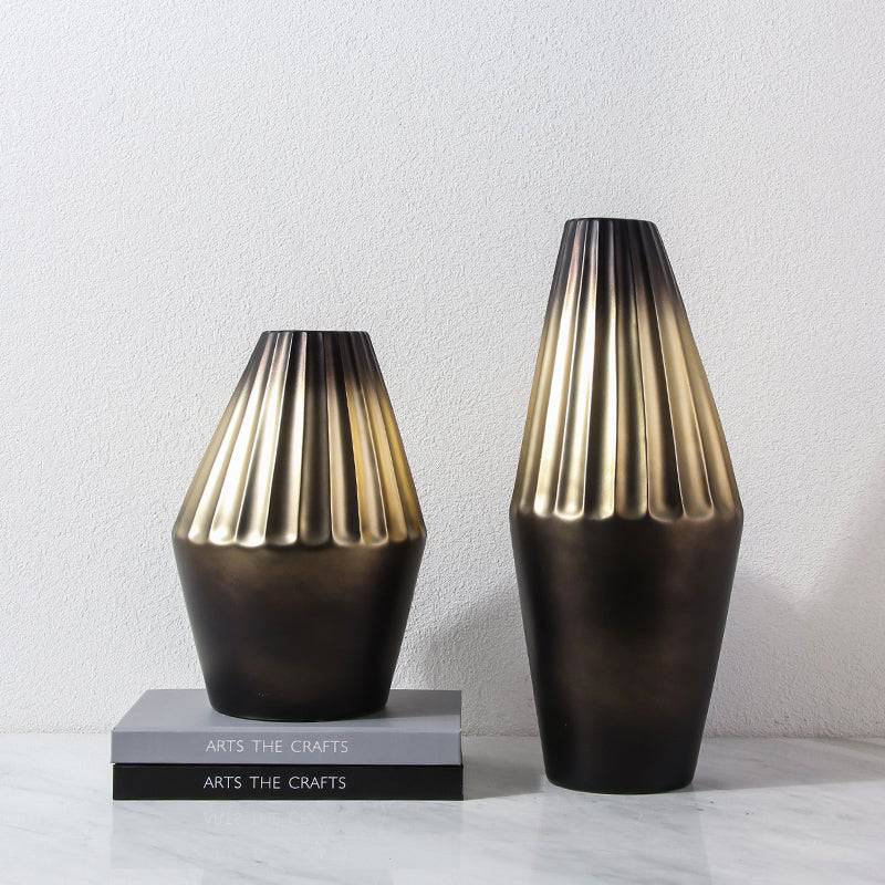 Black Gold Bottle-B Fa-D1943B -  Vases - ebarza Furniture UAE | Shop Modern Furniture in Abu Dhabi & Dubai - مفروشات ايبازرا في الامارات | تسوق اثاث عصري وديكورات مميزة في دبي وابوظبي