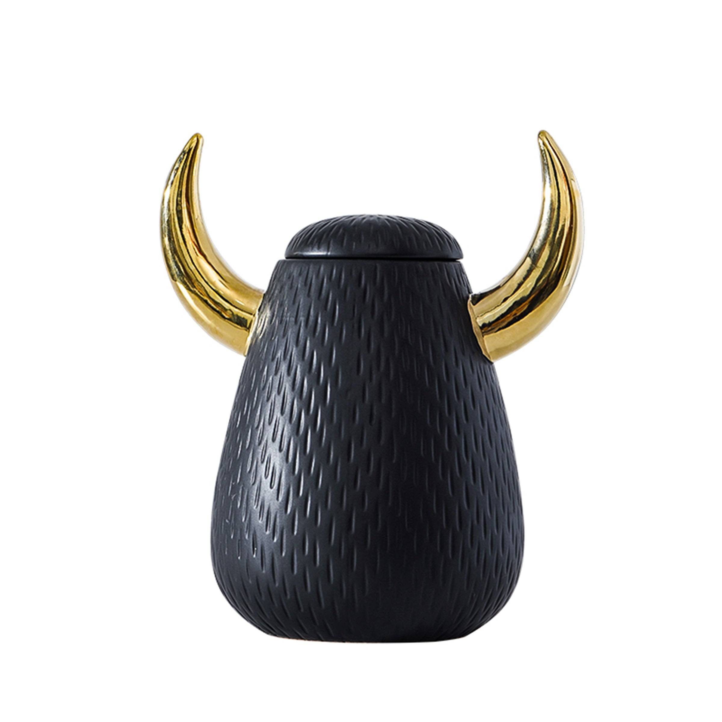 Black Horn Decoration -B Fa-D21075B -  Vases - ebarza Furniture UAE | Shop Modern Furniture in Abu Dhabi & Dubai - مفروشات ايبازرا في الامارات | تسوق اثاث عصري وديكورات مميزة في دبي وابوظبي