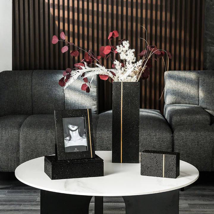 Black Stone Vase  -B Fb-T2022B -  Vases - ebarza Furniture UAE | Shop Modern Furniture in Abu Dhabi & Dubai - مفروشات ايبازرا في الامارات | تسوق اثاث عصري وديكورات مميزة في دبي وابوظبي
