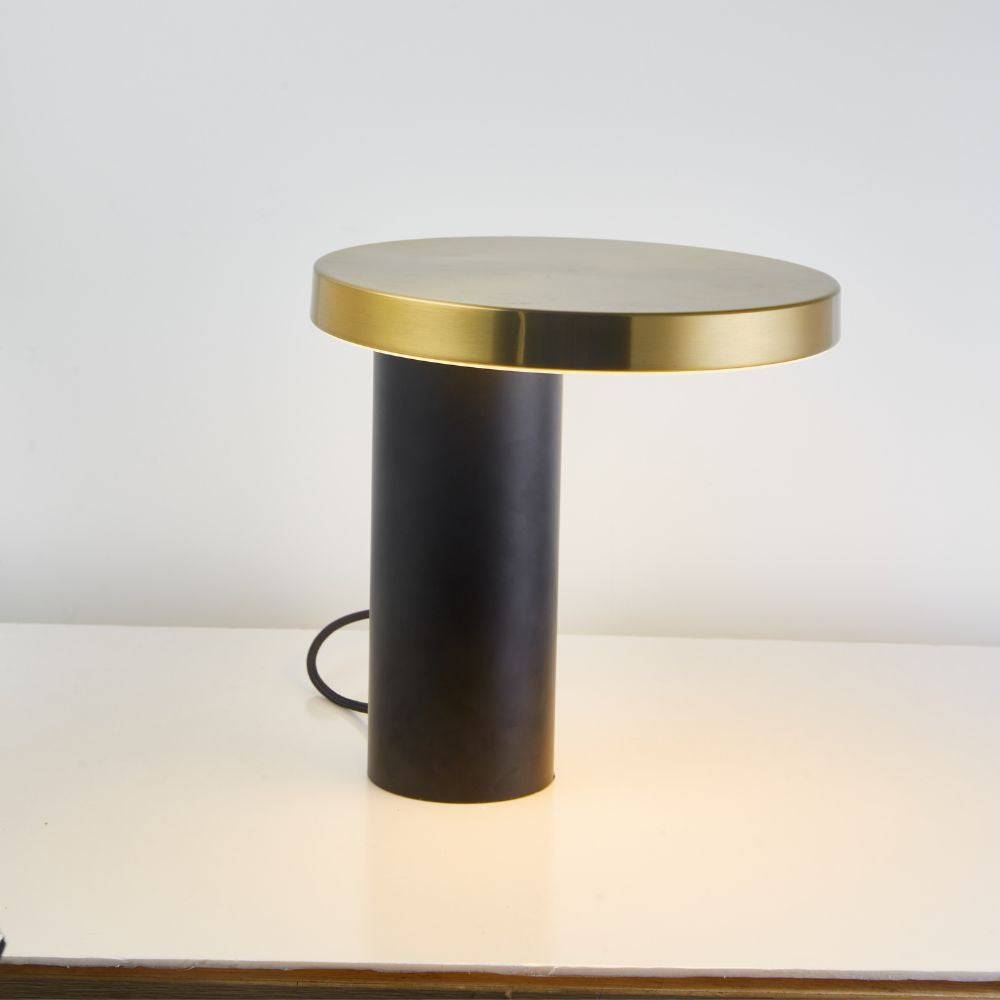 Pre-order 35 Days Delivery Black Table Lamp Cy-Ltd-1014 -  Desk\table Lamps - ebarza Furniture UAE | Shop Modern Furniture in Abu Dhabi & Dubai - مفروشات ايبازرا في الامارات | تسوق اثاث عصري وديكورات مميزة في دبي وابوظبي