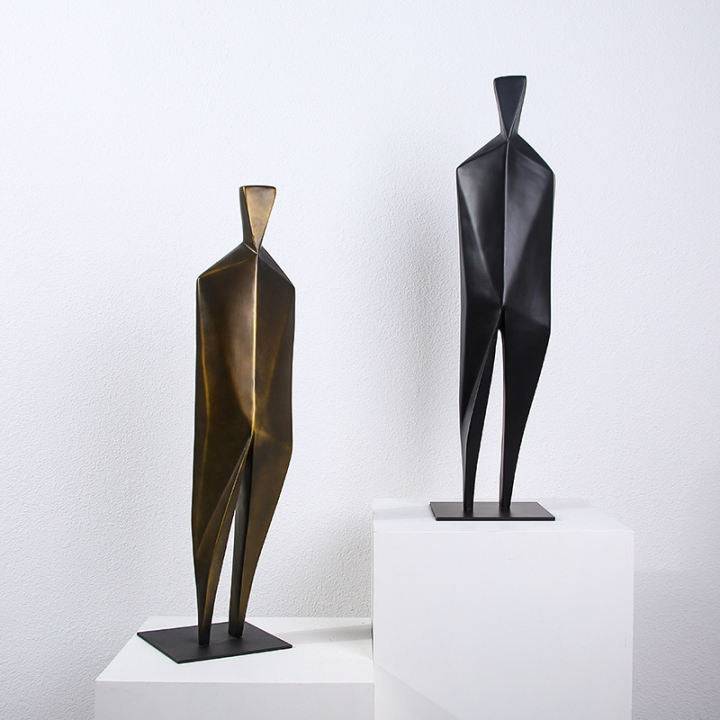 Bronze Man Fc-Sz2107-1 -  Home Decor Figurines - ebarza Furniture UAE | Shop Modern Furniture in Abu Dhabi & Dubai - مفروشات ايبازرا في الامارات | تسوق اثاث عصري وديكورات مميزة في دبي وابوظبي
