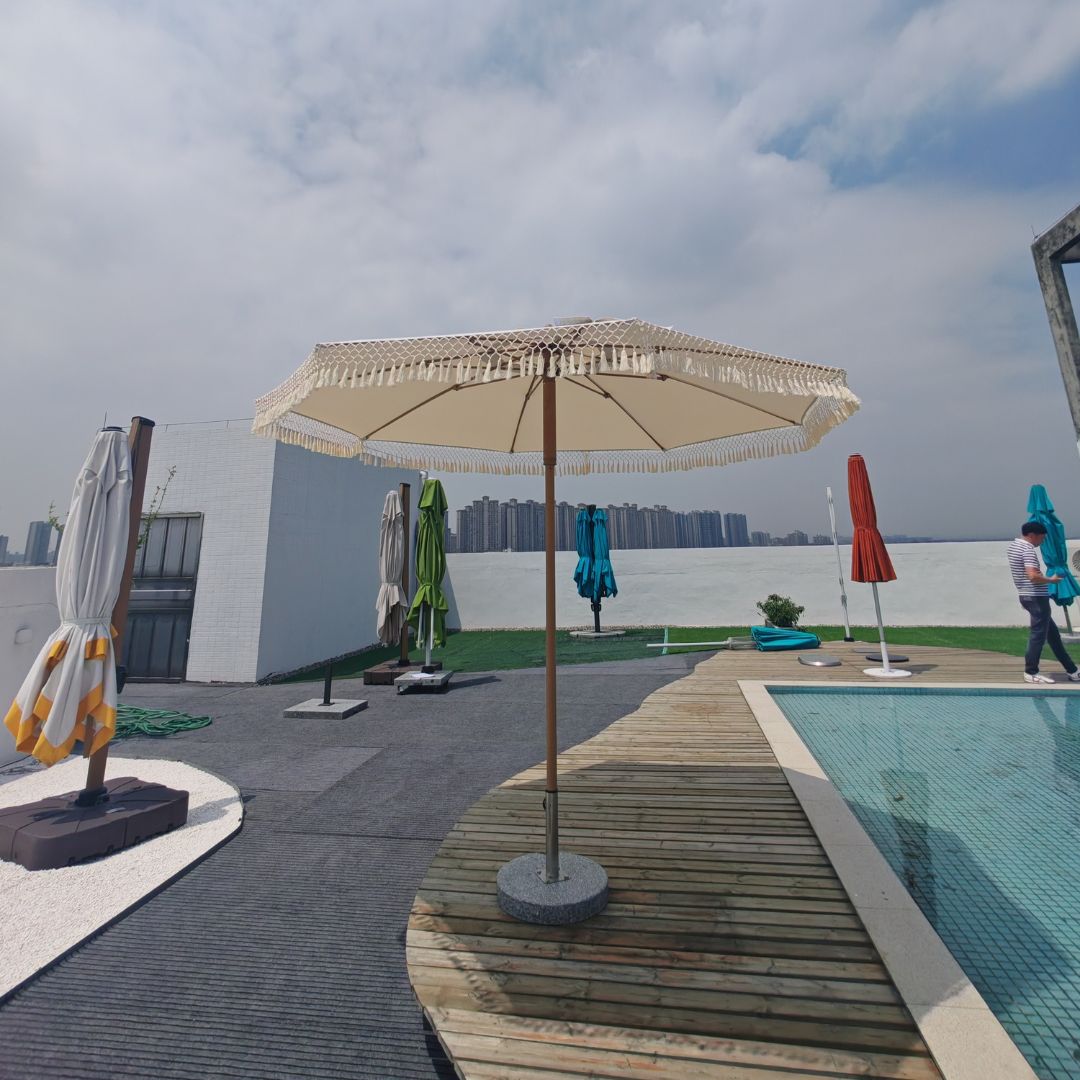 Center Pole Umbrella (push up and down system) MS-1623-5A -  Outdoor Umbrellas - ebarza Furniture UAE | Shop Modern Furniture in Abu Dhabi & Dubai - مفروشات ايبازرا في الامارات | تسوق اثاث عصري وديكورات مميزة في دبي وابوظبي