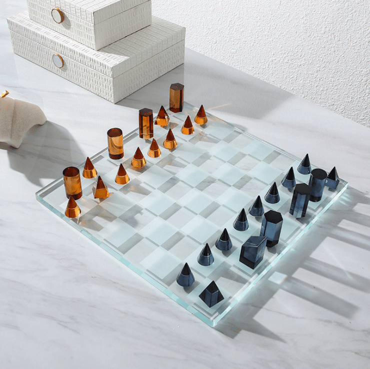 Chess Glass Decoration Fb-Sj2011 -  Home Decor Figurines - ebarza Furniture UAE | Shop Modern Furniture in Abu Dhabi & Dubai - مفروشات ايبازرا في الامارات | تسوق اثاث عصري وديكورات مميزة في دبي وابوظبي