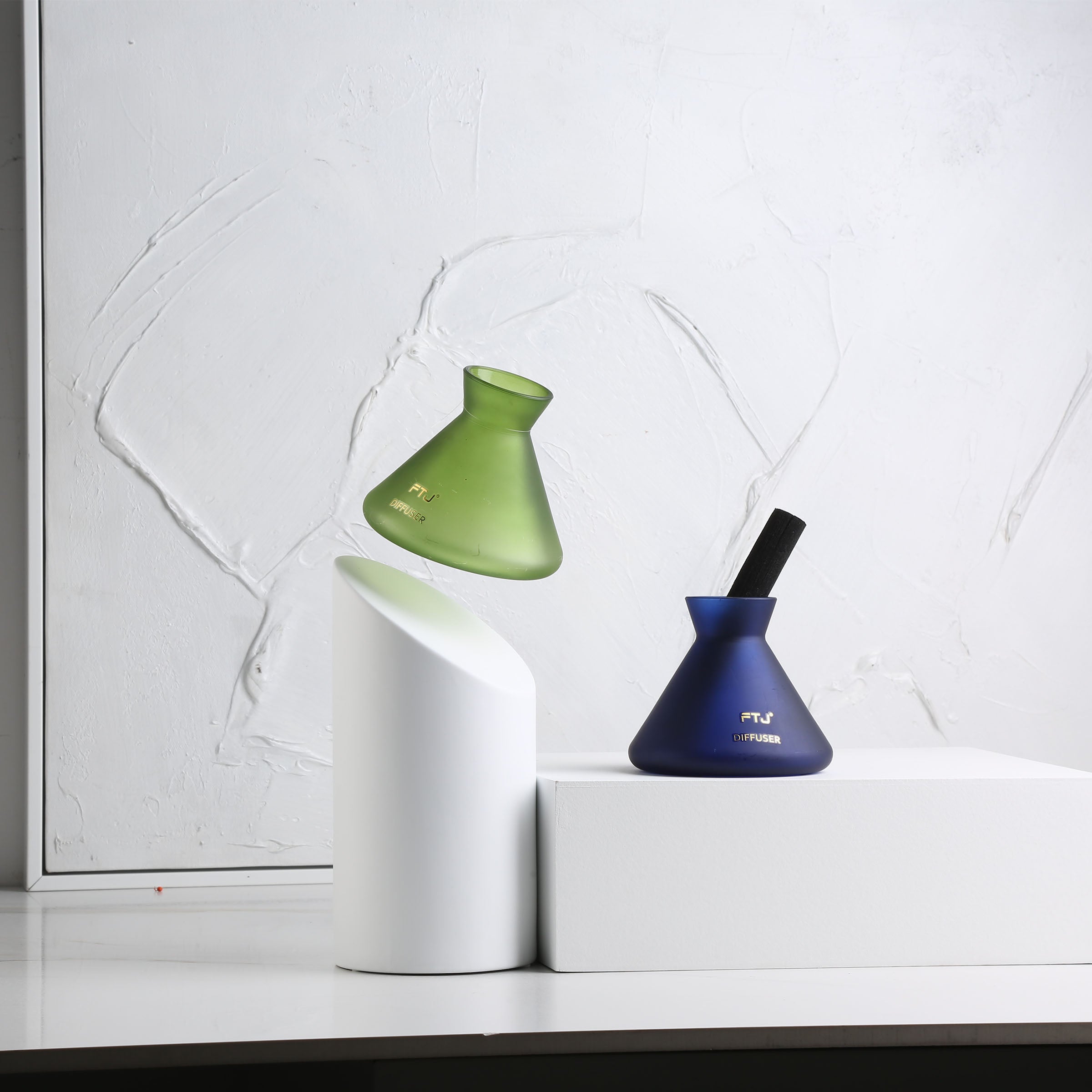 Colorful series- frosted green FD-FTJ039 -  Stick Diffusers - ebarza Furniture UAE | Shop Modern Furniture in Abu Dhabi & Dubai - مفروشات ايبازرا في الامارات | تسوق اثاث عصري وديكورات مميزة في دبي وابوظبي