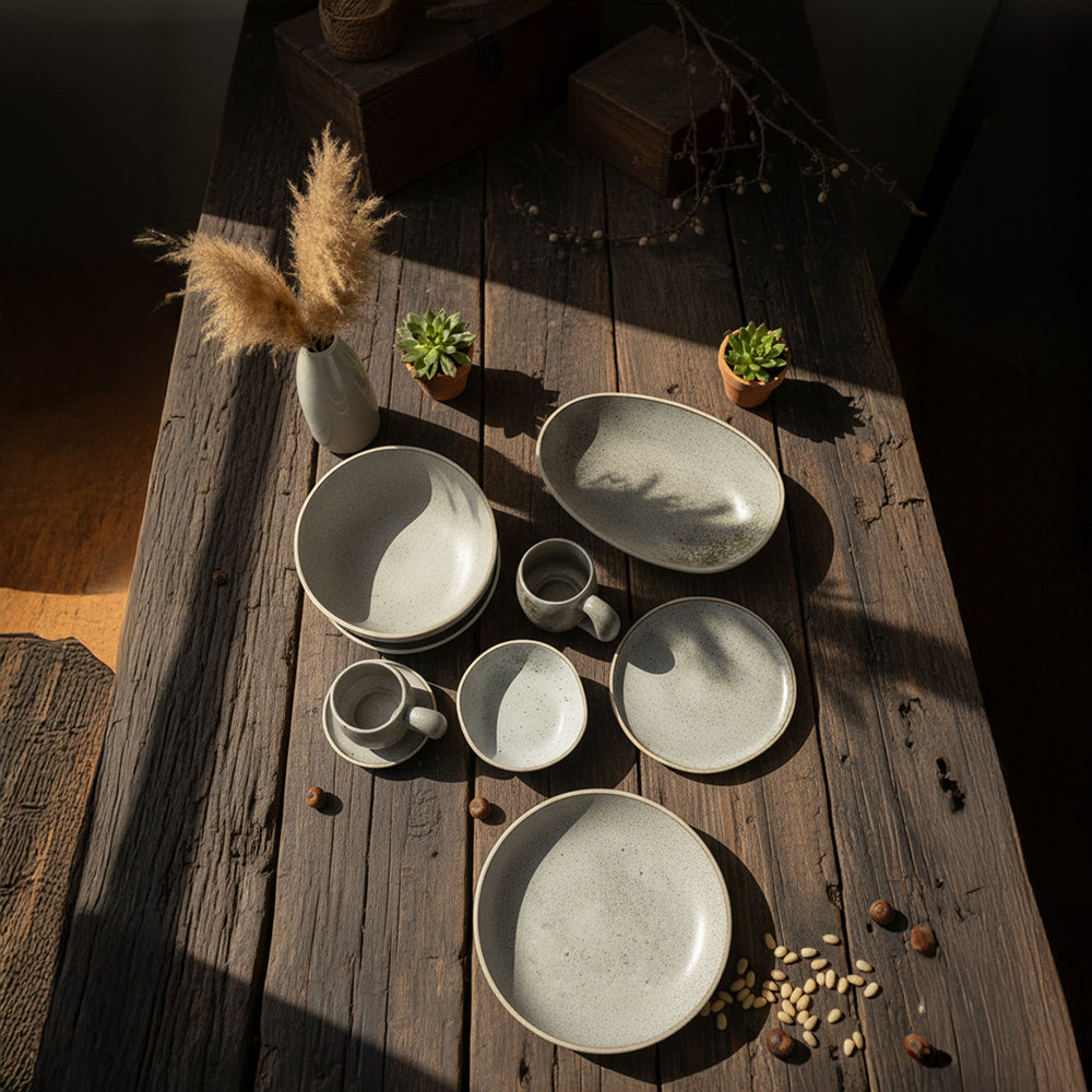 Artisan Ceramic Plate E837-P-08268  11 -  Plates - ebarza Furniture UAE | Shop Modern Furniture in Abu Dhabi & Dubai - مفروشات ايبازرا في الامارات | تسوق اثاث عصري وديكورات مميزة في دبي وابوظبي