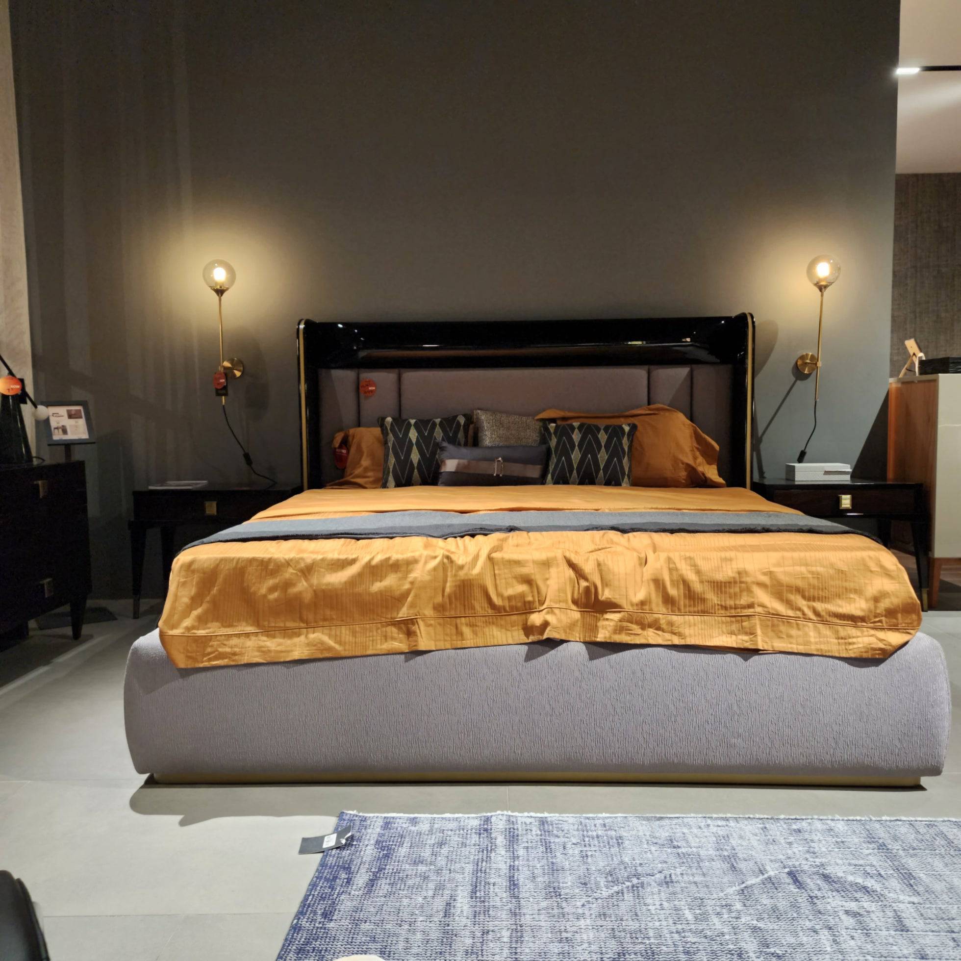 Display Item - Kant King Size Bedstead With Storage Kant-Bedking -  DISPLAY ITEM - ebarza Furniture UAE | Shop Modern Furniture in Abu Dhabi & Dubai - مفروشات ايبازرا في الامارات | تسوق اثاث عصري وديكورات مميزة في دبي وابوظبي
