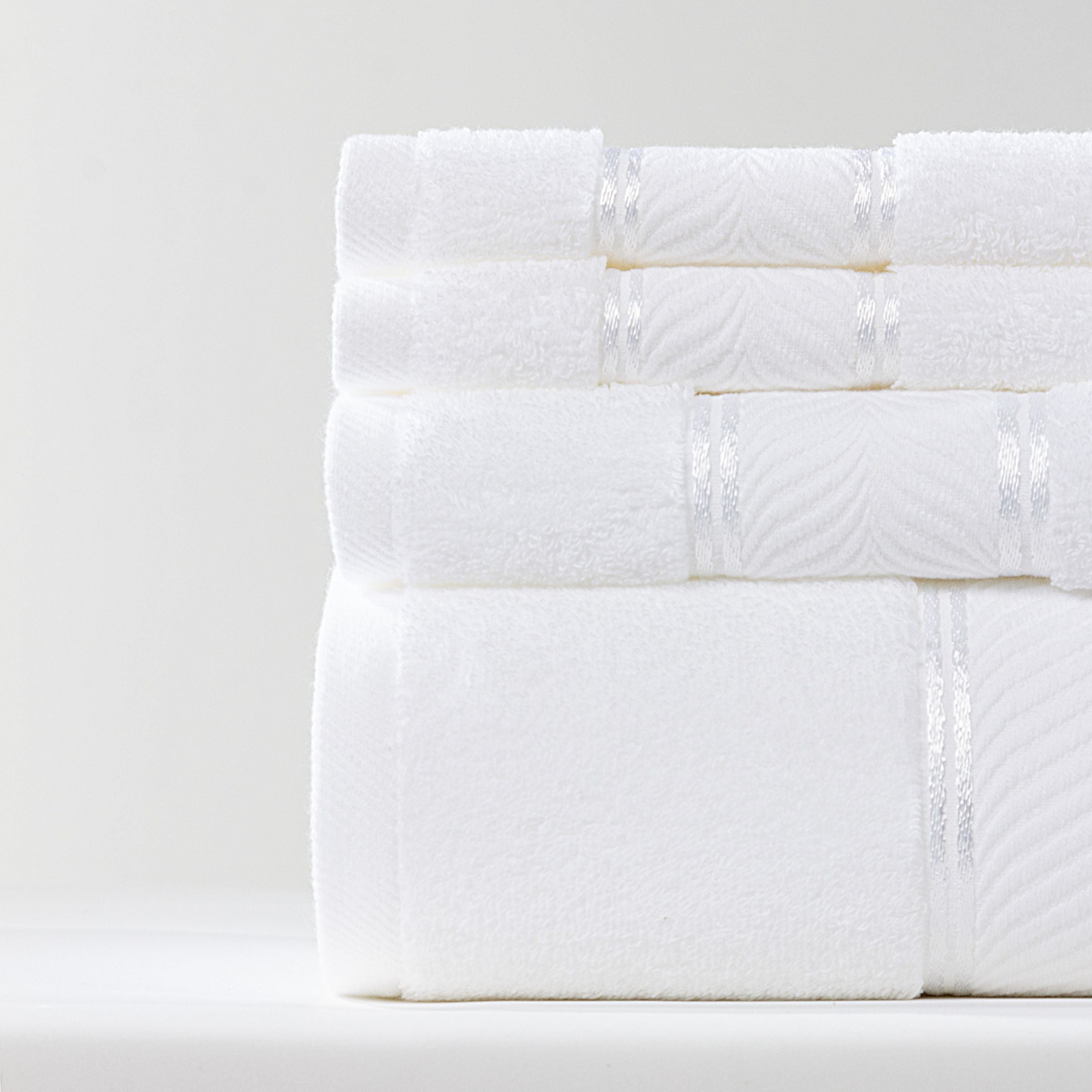 ebarza Shinning Towel Set  EBTS-002 -  Towels - ebarza Furniture UAE | Shop Modern Furniture in Abu Dhabi & Dubai - مفروشات ايبازرا في الامارات | تسوق اثاث عصري وديكورات مميزة في دبي وابوظبي