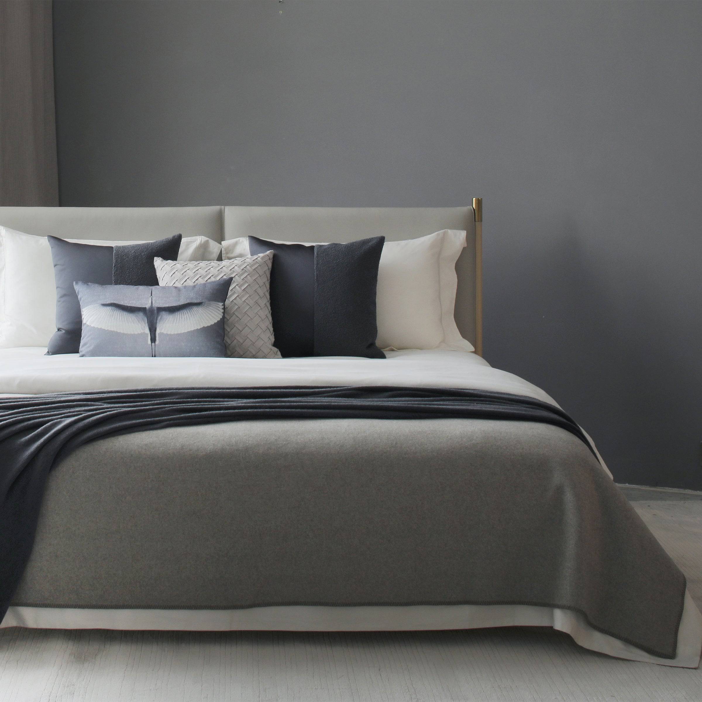 Elizabeth Satin Full Bedding Set Ebb027 -  Bedding - ebarza Furniture UAE | Shop Modern Furniture in Abu Dhabi & Dubai - مفروشات ايبازرا في الامارات | تسوق اثاث عصري وديكورات مميزة في دبي وابوظبي