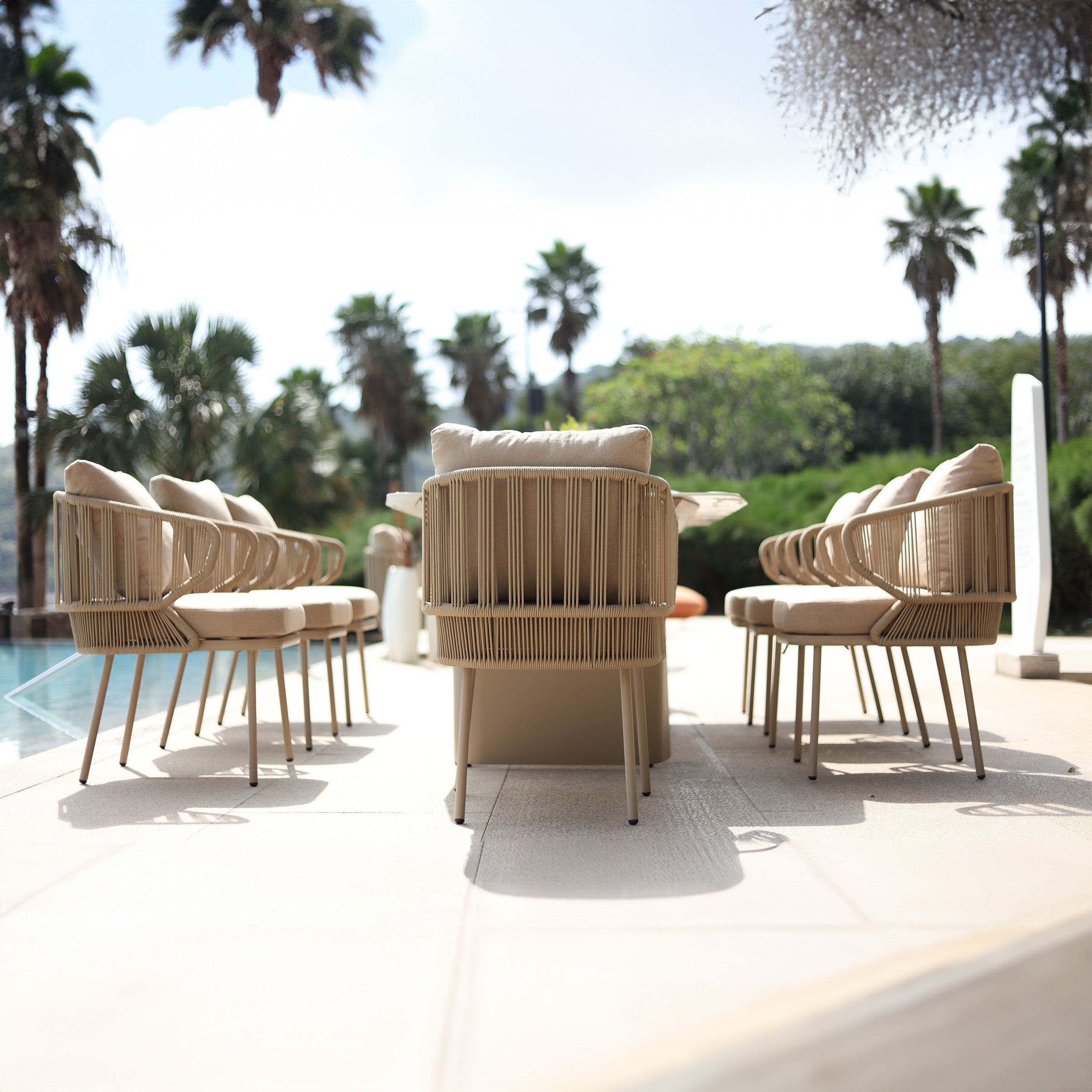 Embrace Outdoor Dining Chair MYX-DC1040 -  Outdoor Chairs - ebarza Furniture UAE | Shop Modern Furniture in Abu Dhabi & Dubai - مفروشات ايبازرا في الامارات | تسوق اثاث عصري وديكورات مميزة في دبي وابوظبي