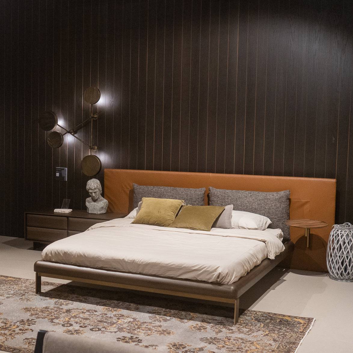 Era Queen Size Bedstead Era-Bed 160x200 -  Bedsteads - ebarza Furniture UAE | Shop Modern Furniture in Abu Dhabi & Dubai - مفروشات ايبازرا في الامارات | تسوق اثاث عصري وديكورات مميزة في دبي وابوظبي