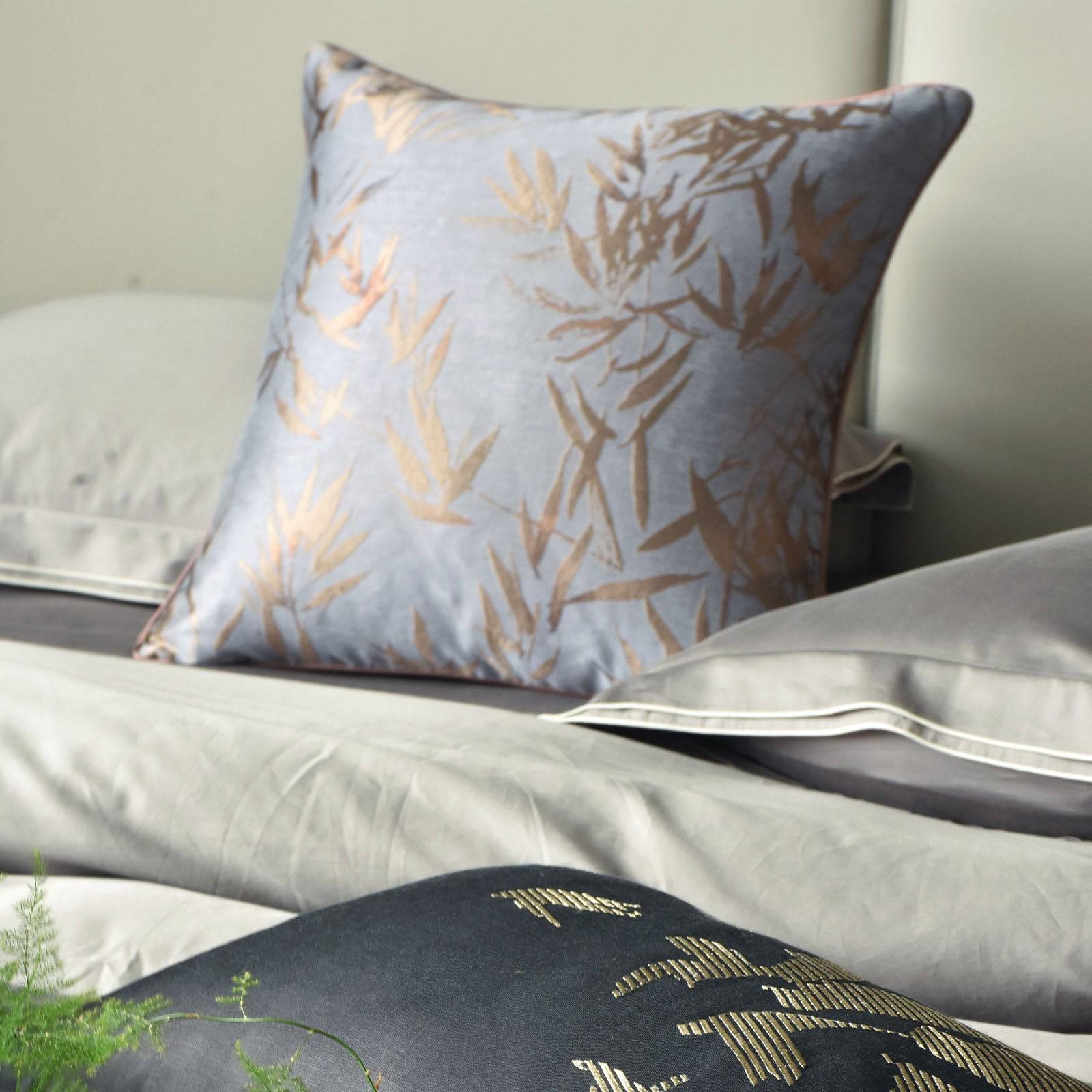Essonne Full Bedding Set Ebb-012 -  Bedding - ebarza Furniture UAE | Shop Modern Furniture in Abu Dhabi & Dubai - مفروشات ايبازرا في الامارات | تسوق اثاث عصري وديكورات مميزة في دبي وابوظبي