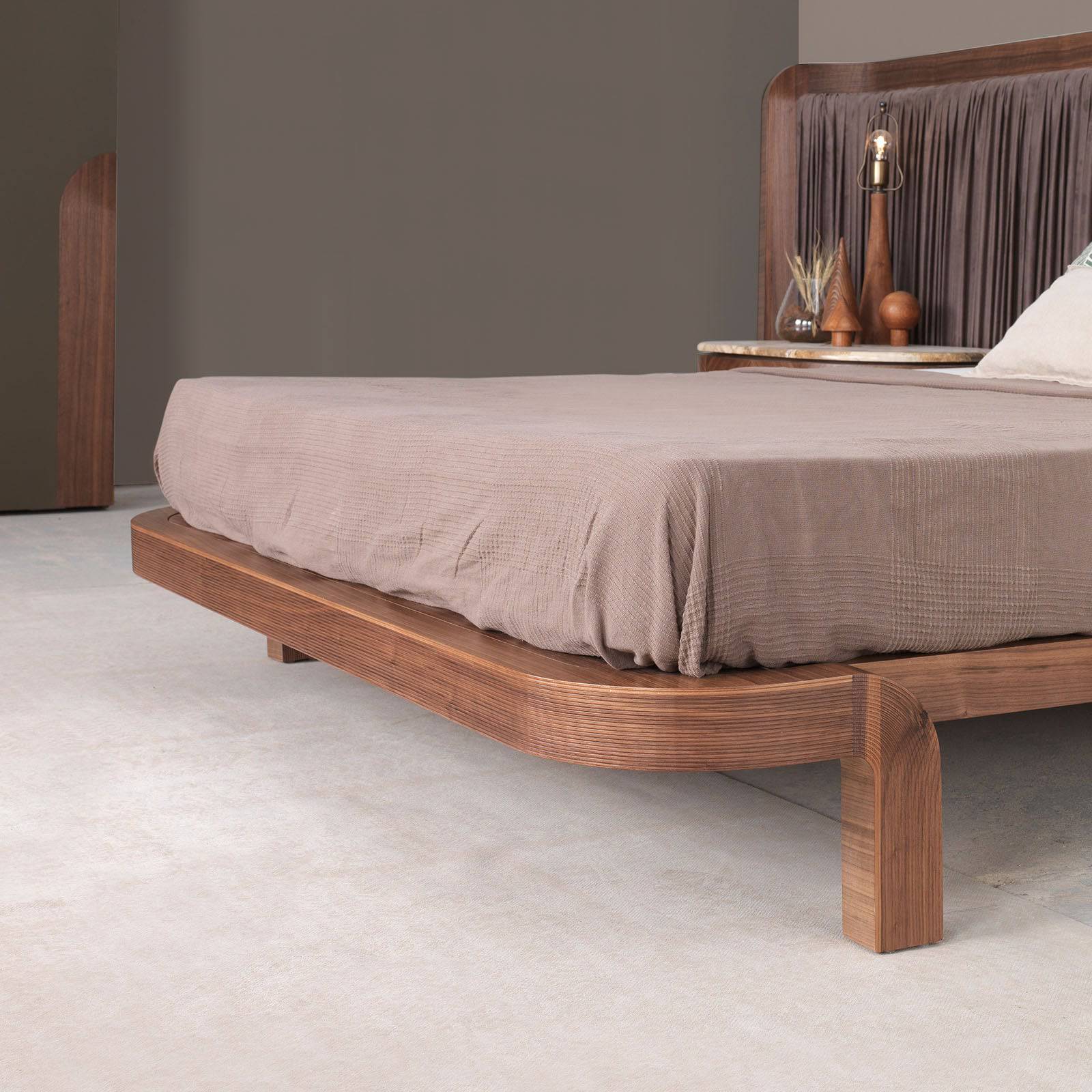 Display Item - Eva King Size Bedstead Eva-Bed Nakheel -  DISPLAY ITEM - ebarza Furniture UAE | Shop Modern Furniture in Abu Dhabi & Dubai - مفروشات ايبازرا في الامارات | تسوق اثاث عصري وديكورات مميزة في دبي وابوظبي
