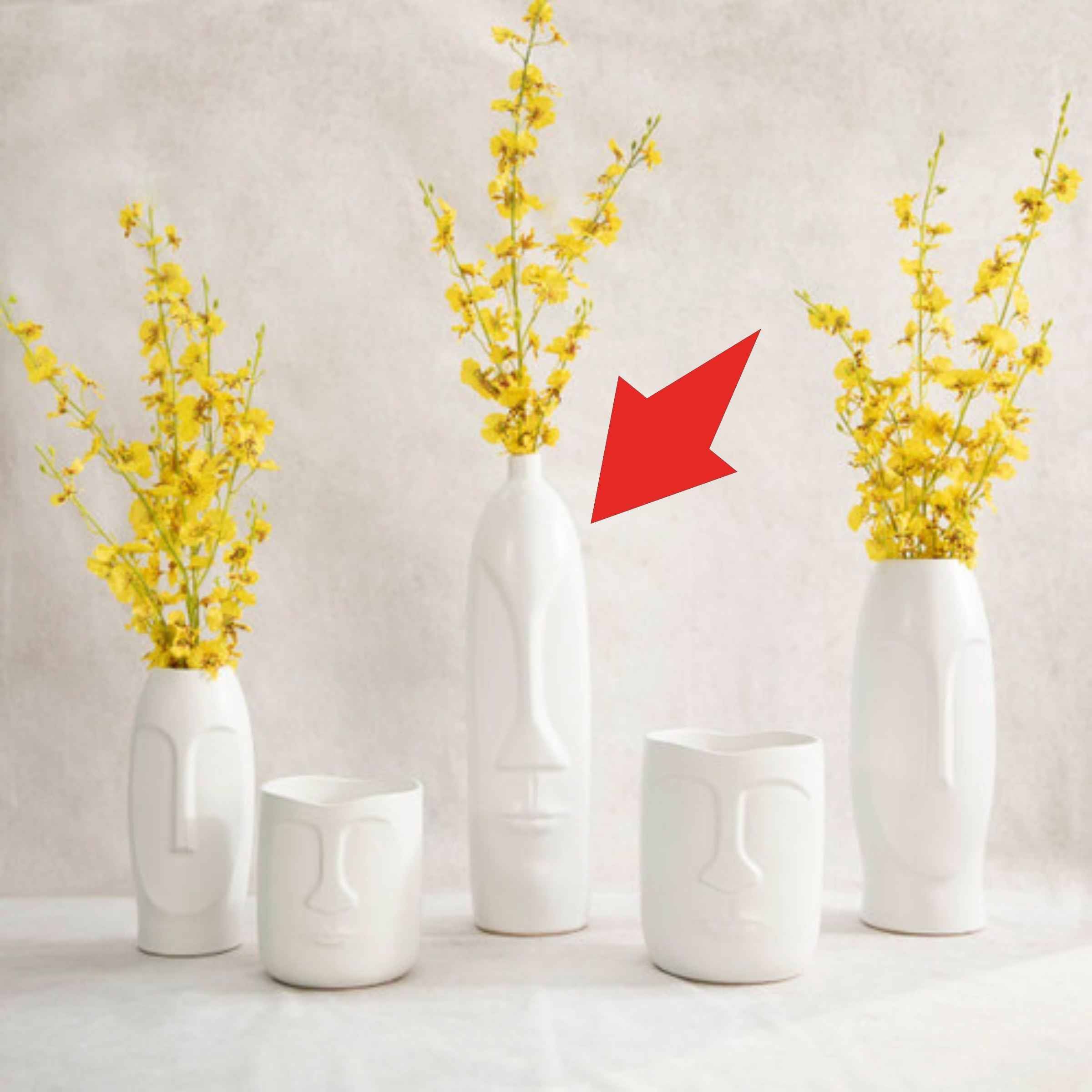 Face Vase 45 Cm - White 15761-01 -  Vases - ebarza Furniture UAE | Shop Modern Furniture in Abu Dhabi & Dubai - مفروشات ايبازرا في الامارات | تسوق اثاث عصري وديكورات مميزة في دبي وابوظبي