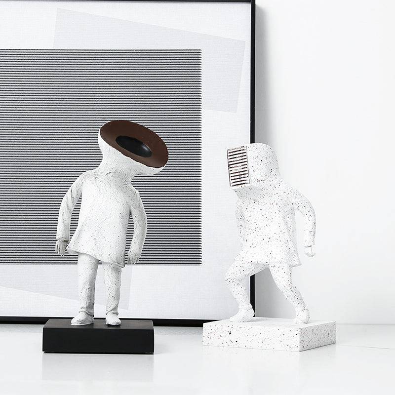 Faceless Man A Fc-Sz21100A -  Home Decor Figurines - ebarza Furniture UAE | Shop Modern Furniture in Abu Dhabi & Dubai - مفروشات ايبازرا في الامارات | تسوق اثاث عصري وديكورات مميزة في دبي وابوظبي