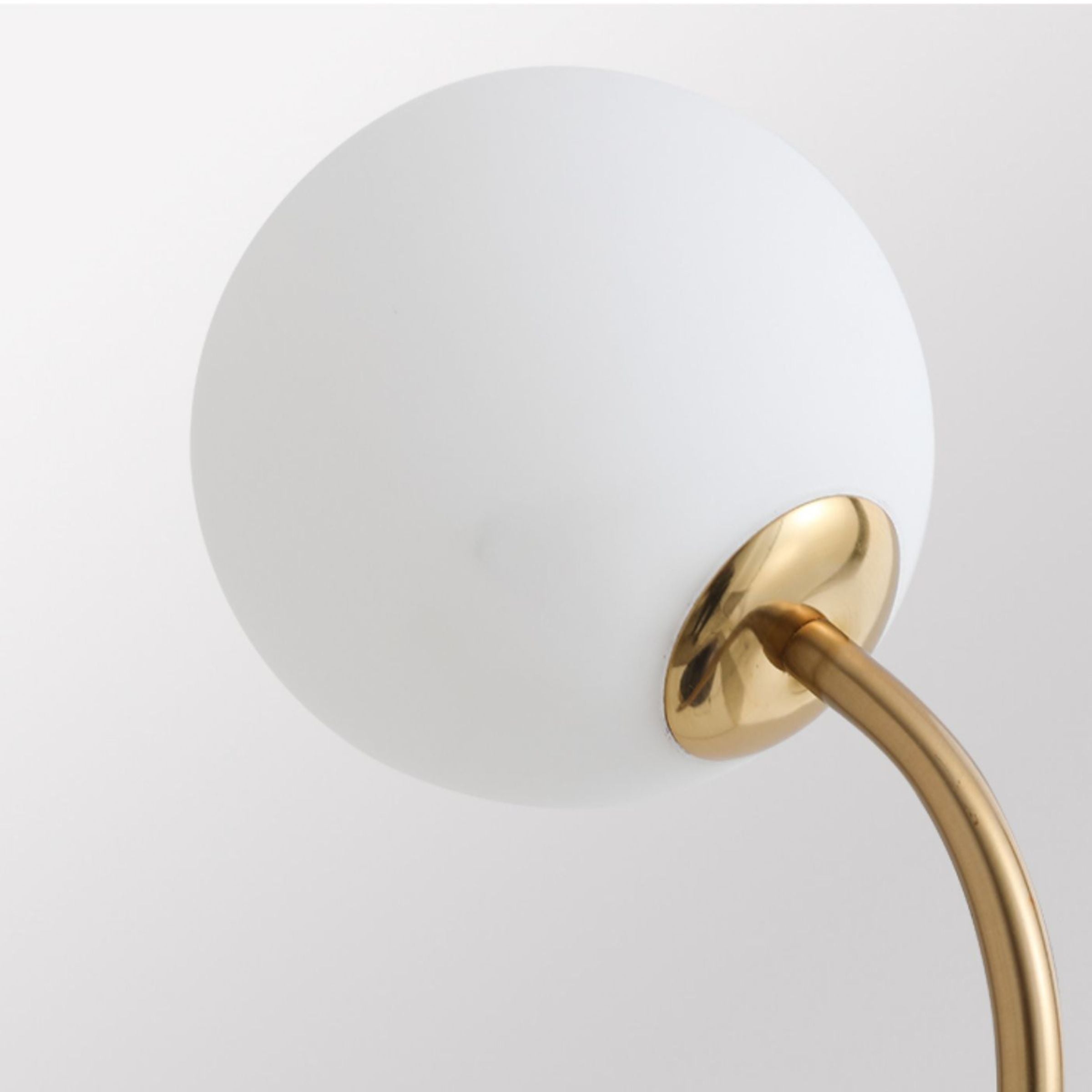 Display Item - Flamingo Floor Lamp black CY-LTD-1011-B Nakheel -  DISPLAY ITEM - ebarza Furniture UAE | Shop Modern Furniture in Abu Dhabi & Dubai - مفروشات ايبازرا في الامارات | تسوق اثاث عصري وديكورات مميزة في دبي وابوظبي