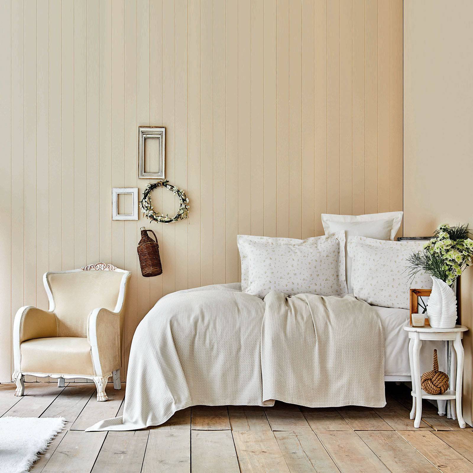 Fois Bej    Bedding  Set 200.16.01.0077 -  Bedding - ebarza Furniture UAE | Shop Modern Furniture in Abu Dhabi & Dubai - مفروشات ايبازرا في الامارات | تسوق اثاث عصري وديكورات مميزة في دبي وابوظبي