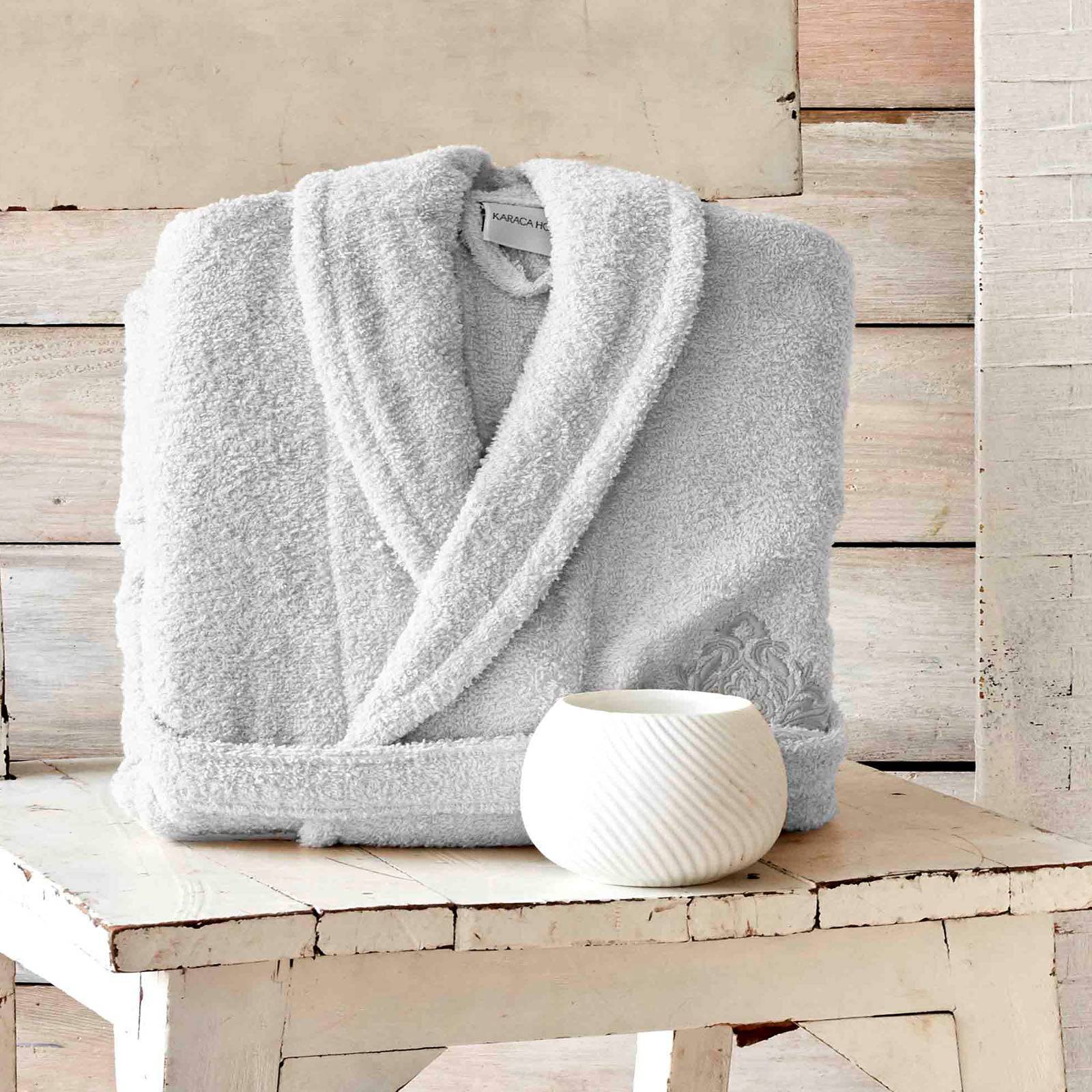 Fronda Silvery Embroidered 3 Piece Offwhite-Gray Bathrobe Set  200.16.01.0218 -  Bathrobe Sets - ebarza Furniture UAE | Shop Modern Furniture in Abu Dhabi & Dubai - مفروشات ايبازرا في الامارات | تسوق اثاث عصري وديكورات مميزة في دبي وابوظبي