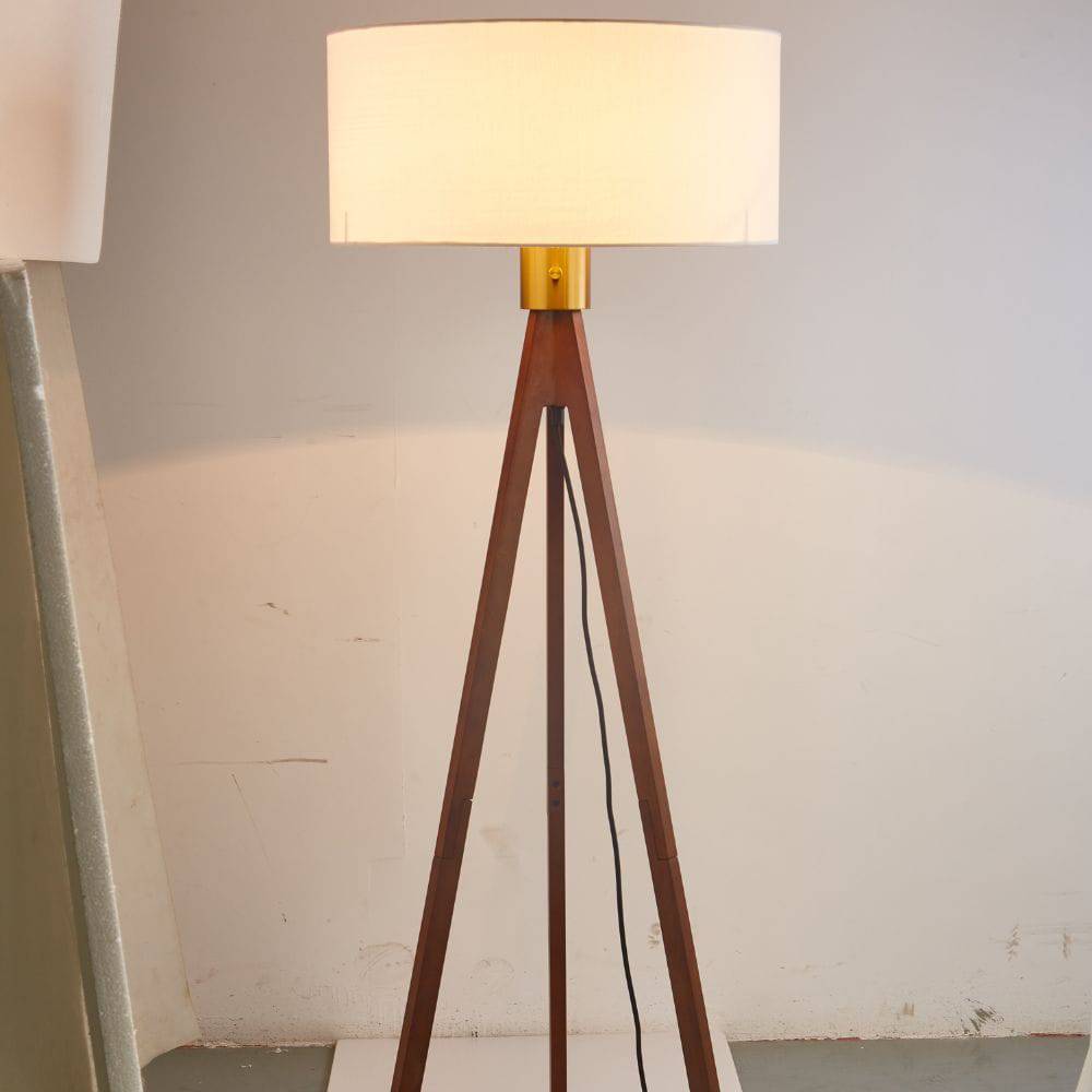 As Is - Gem Wooden Tripod Floor Lamp Cy-Ltd-1000 -  DISPLAY ITEM - ebarza Furniture UAE | Shop Modern Furniture in Abu Dhabi & Dubai - مفروشات ايبازرا في الامارات | تسوق اثاث عصري وديكورات مميزة في دبي وابوظبي