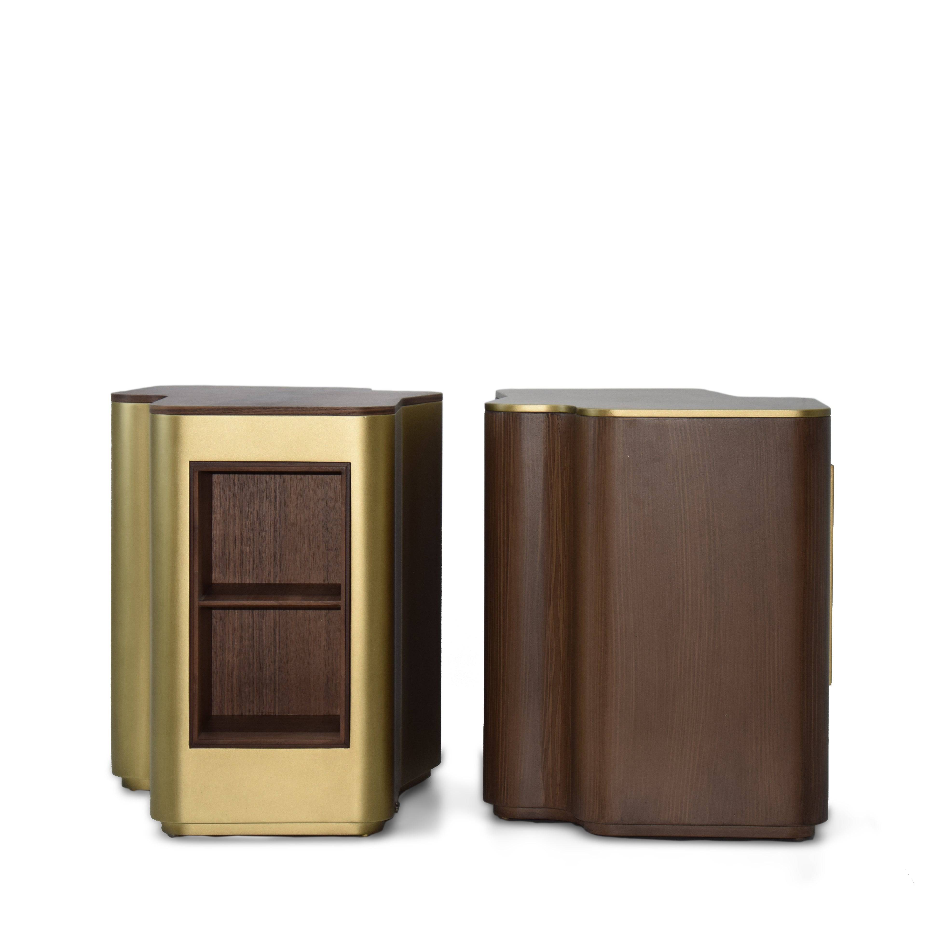 Giallo Gold Side Table Glost-039G -  Side Tables - ebarza Furniture UAE | Shop Modern Furniture in Abu Dhabi & Dubai - مفروشات ايبازرا في الامارات | تسوق اثاث عصري وديكورات مميزة في دبي وابوظبي