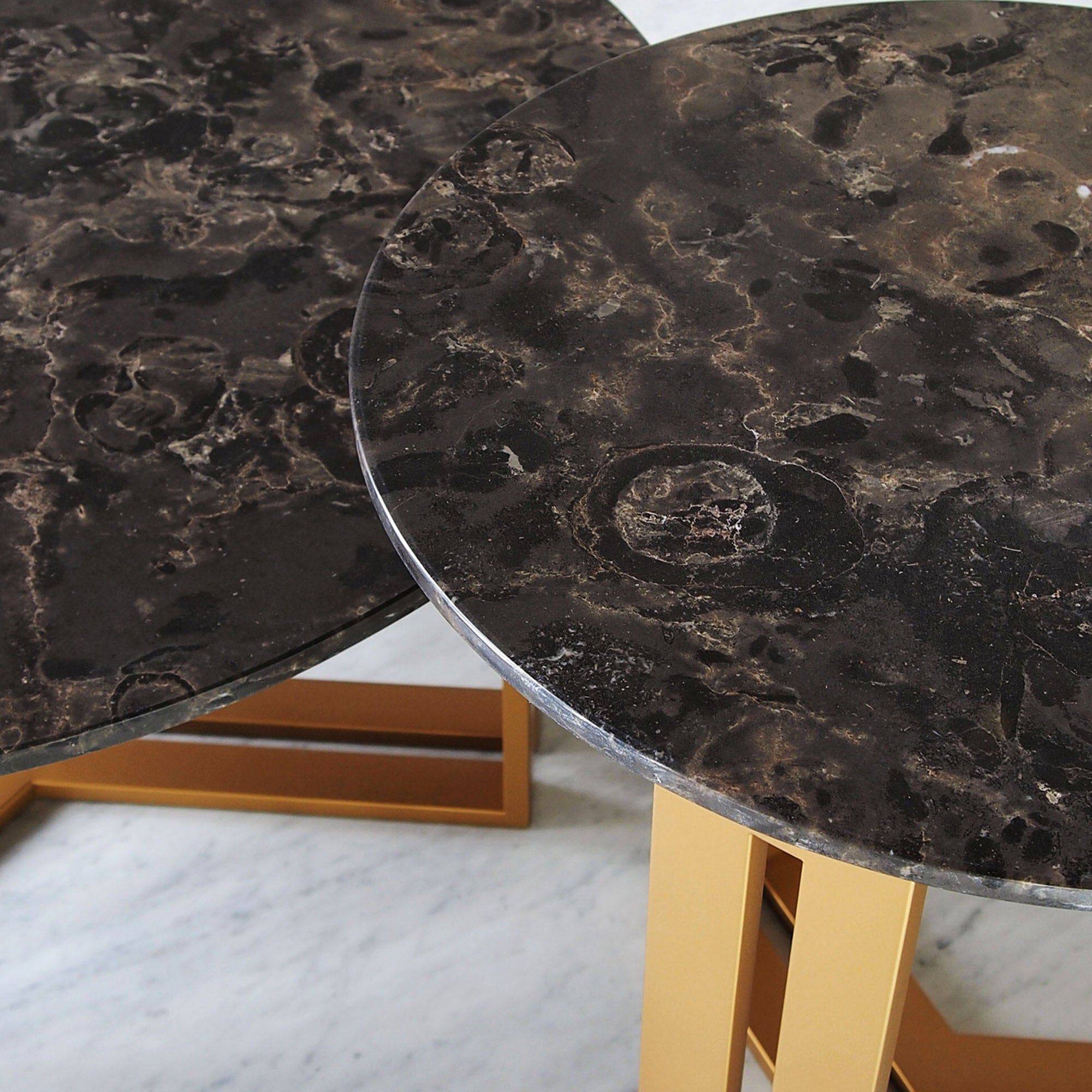 Gliese Set Of 2 Natural Marble Side Table 217Ct + 217St -  Side Tables - ebarza Furniture UAE | Shop Modern Furniture in Abu Dhabi & Dubai - مفروشات ايبازرا في الامارات | تسوق اثاث عصري وديكورات مميزة في دبي وابوظبي