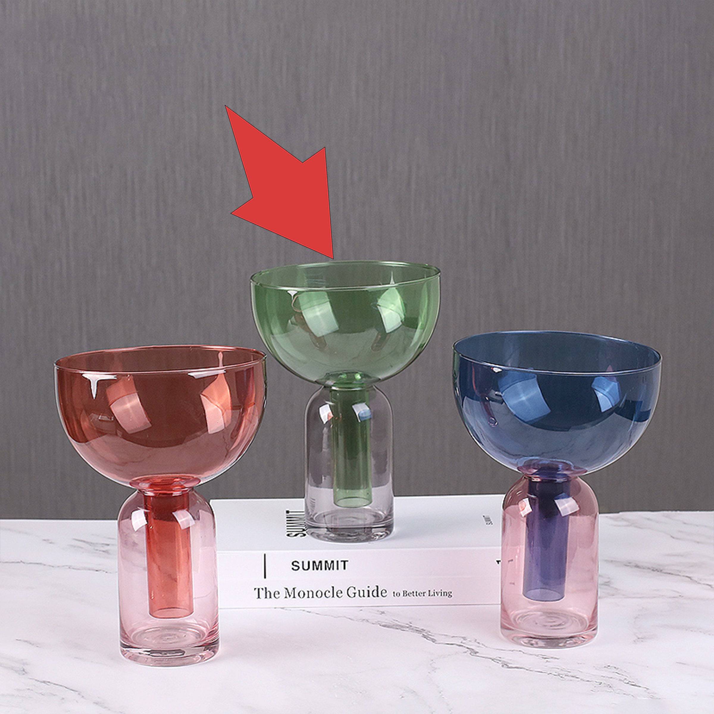 Green Funnel Vase Fb-Zs2029C -  Vases - ebarza Furniture UAE | Shop Modern Furniture in Abu Dhabi & Dubai - مفروشات ايبازرا في الامارات | تسوق اثاث عصري وديكورات مميزة في دبي وابوظبي