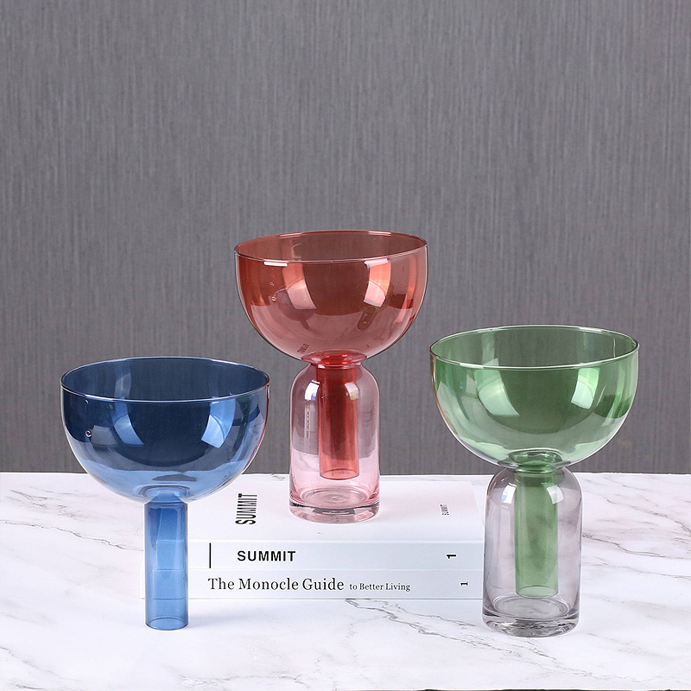 Green Funnel Vase Fb-Zs2029C -  Vases - ebarza Furniture UAE | Shop Modern Furniture in Abu Dhabi & Dubai - مفروشات ايبازرا في الامارات | تسوق اثاث عصري وديكورات مميزة في دبي وابوظبي