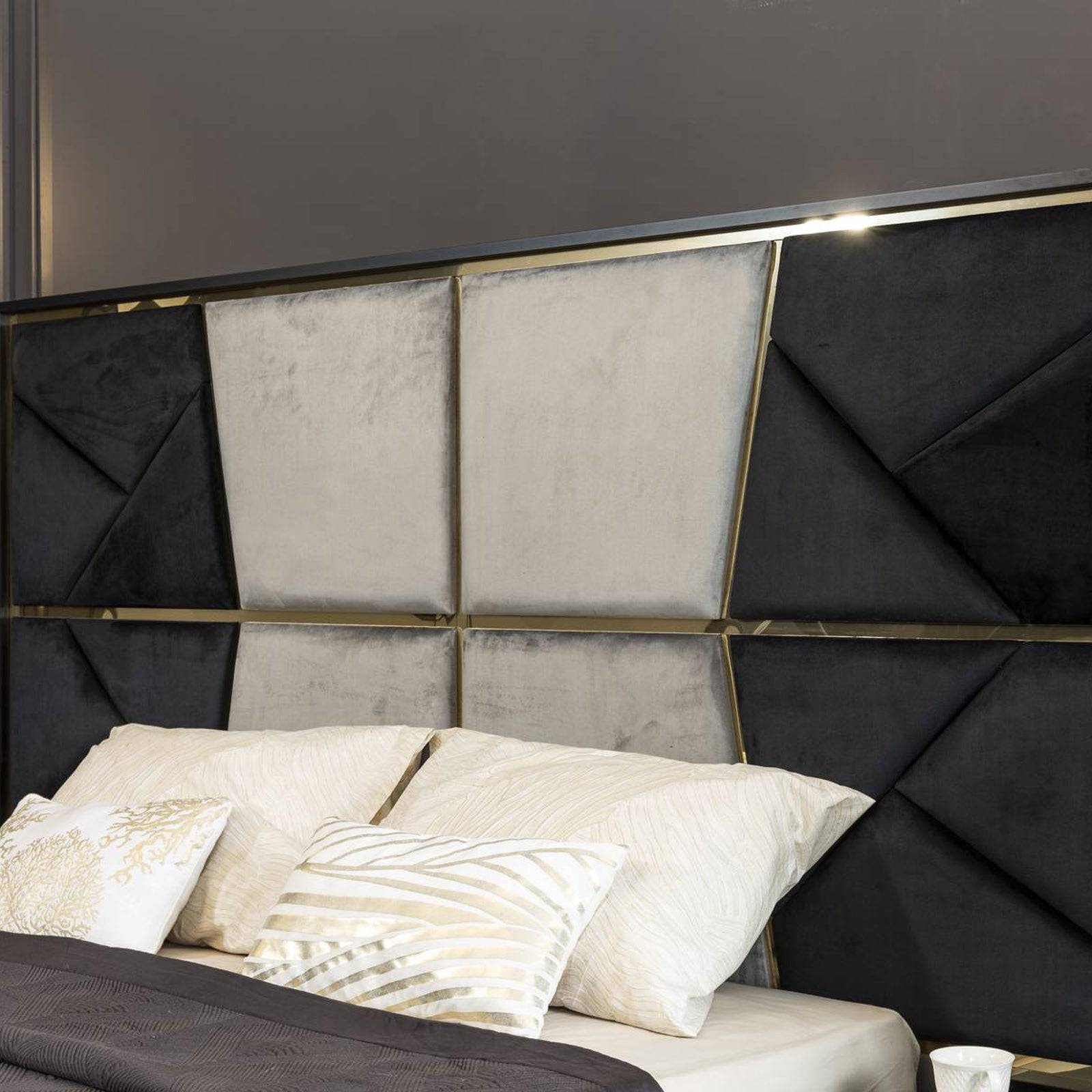 Display Item - Grey Dresser And Mirror Diva022-Dresser Nakheel -  DISPLAY ITEM - ebarza Furniture UAE | Shop Modern Furniture in Abu Dhabi & Dubai - مفروشات ايبازرا في الامارات | تسوق اثاث عصري وديكورات مميزة في دبي وابوظبي