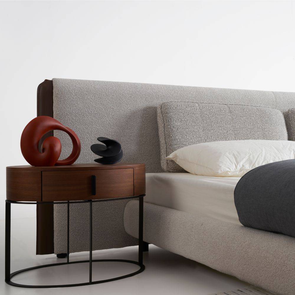 Pre-order 65 Days Delivery Gris Modern King Bed B013A -  Bedsteads - ebarza Furniture UAE | Shop Modern Furniture in Abu Dhabi & Dubai - مفروشات ايبازرا في الامارات | تسوق اثاث عصري وديكورات مميزة في دبي وابوظبي