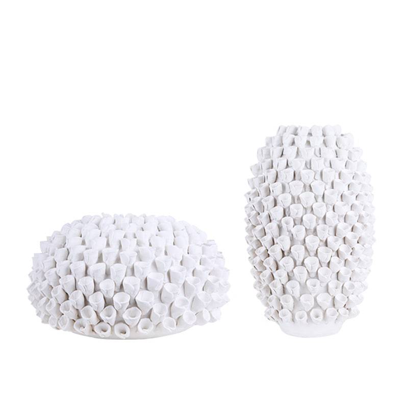 Hand Hold Vase-A Fa-D21008A -  Vases - ebarza Furniture UAE | Shop Modern Furniture in Abu Dhabi & Dubai - مفروشات ايبازرا في الامارات | تسوق اثاث عصري وديكورات مميزة في دبي وابوظبي