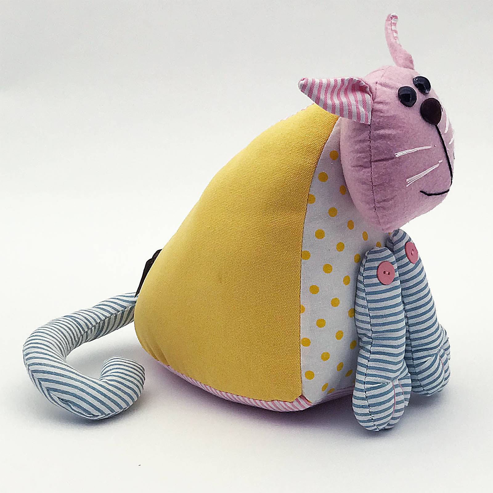 Handmade Cute Cat Animal Decorative Doll/Door Stopper T11217B -  Doll/Door stopper - ebarza Furniture UAE | Shop Modern Furniture in Abu Dhabi & Dubai - مفروشات ايبازرا في الامارات | تسوق اثاث عصري وديكورات مميزة في دبي وابوظبي