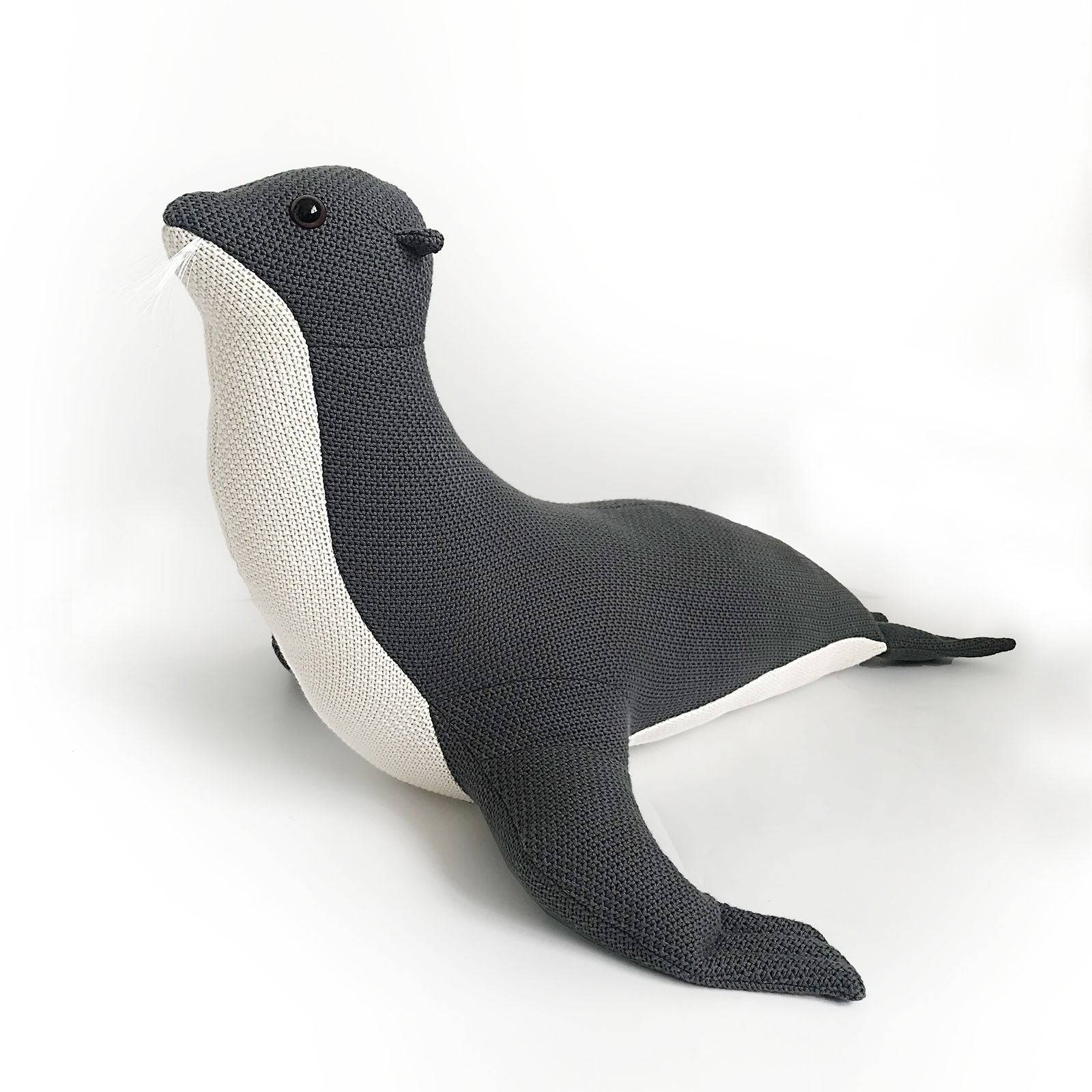 Handmade Cute Seal Decorative Hy18-001 -  Kids Dolls - ebarza Furniture UAE | Shop Modern Furniture in Abu Dhabi & Dubai - مفروشات ايبازرا في الامارات | تسوق اثاث عصري وديكورات مميزة في دبي وابوظبي