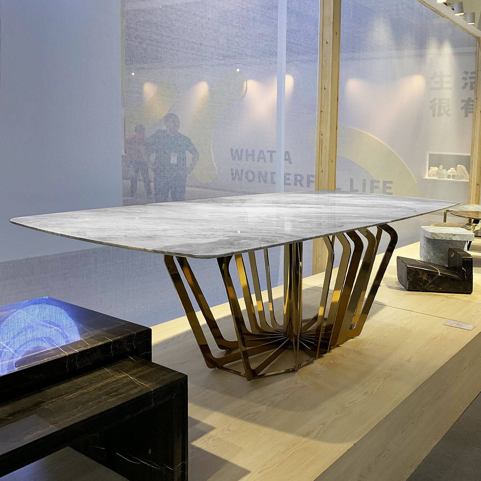 Havana Natural Marble Dining Table 101Dt -  Dining Tables - ebarza Furniture UAE | Shop Modern Furniture in Abu Dhabi & Dubai - مفروشات ايبازرا في الامارات | تسوق اثاث عصري وديكورات مميزة في دبي وابوظبي