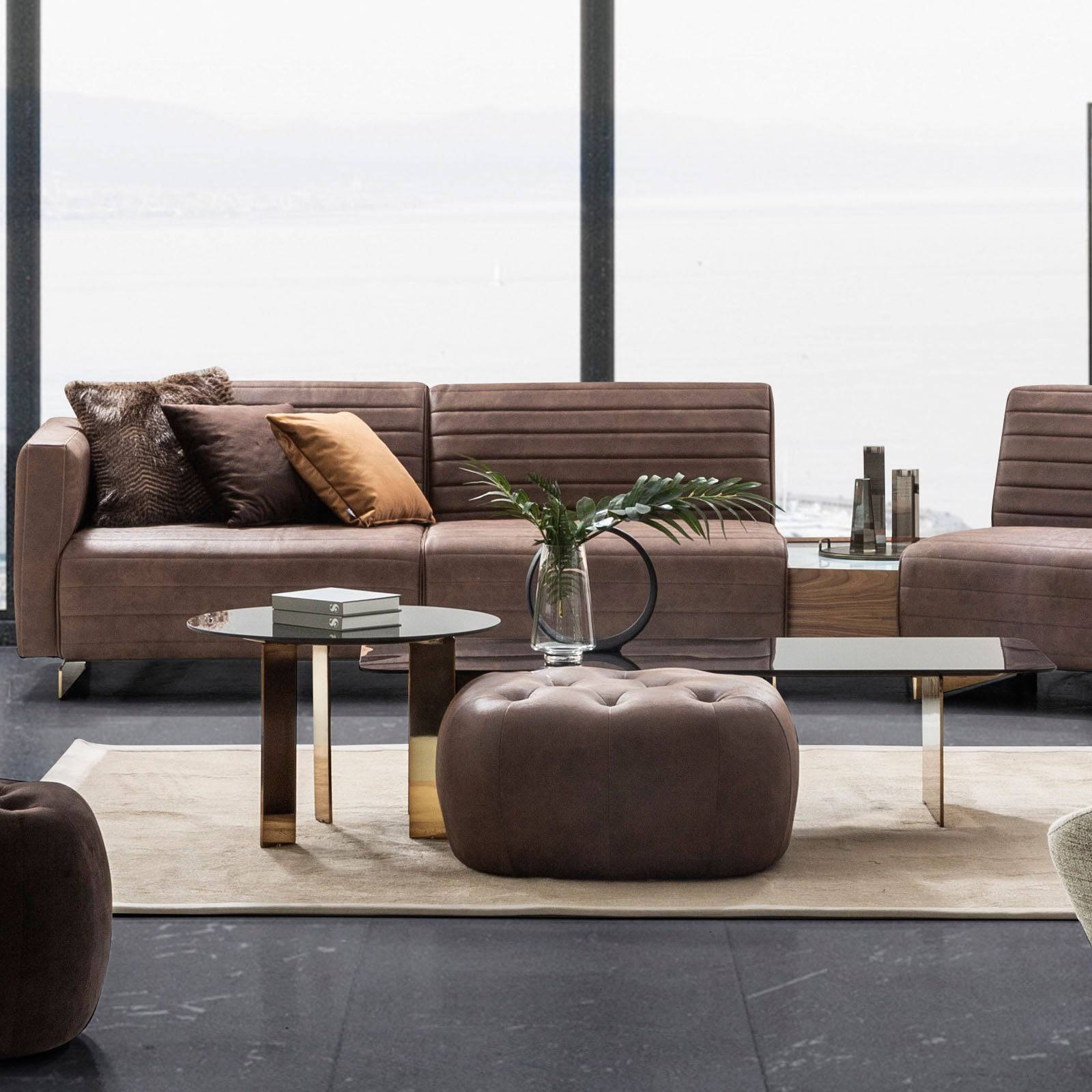 Heritage Side Table Hei-Table001 -  Side Tables - ebarza Furniture UAE | Shop Modern Furniture in Abu Dhabi & Dubai - مفروشات ايبازرا في الامارات | تسوق اثاث عصري وديكورات مميزة في دبي وابوظبي
