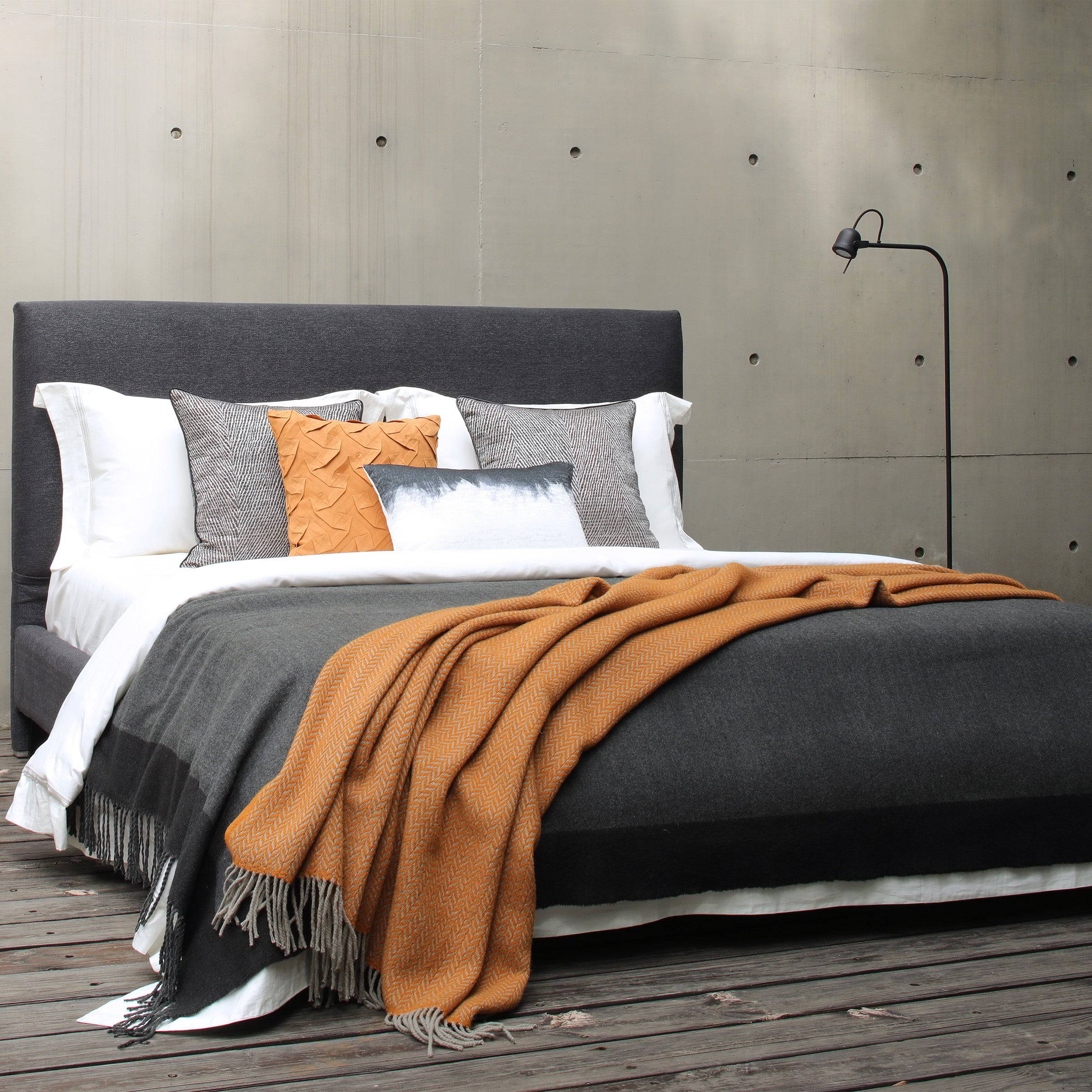 Herringbone Jacquard Full Bedding Set Ebb028 -  Bedding - ebarza Furniture UAE | Shop Modern Furniture in Abu Dhabi & Dubai - مفروشات ايبازرا في الامارات | تسوق اثاث عصري وديكورات مميزة في دبي وابوظبي