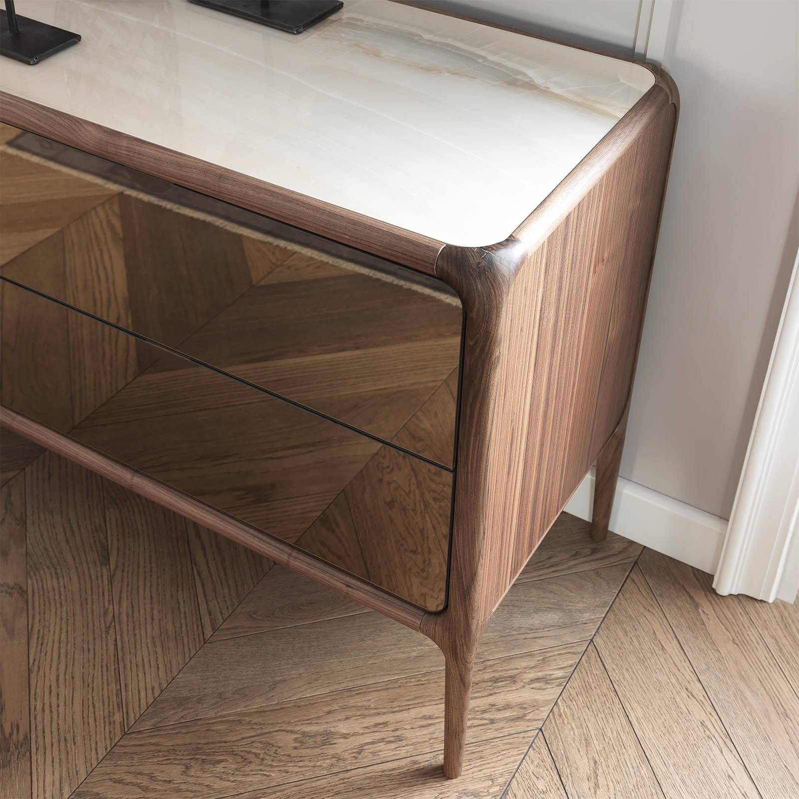 Display Item - Icon Dresser+Mirror+Shelf Icon001-Dresser Nakheel -  DISPLAY ITEM - ebarza Furniture UAE | Shop Modern Furniture in Abu Dhabi & Dubai - مفروشات ايبازرا في الامارات | تسوق اثاث عصري وديكورات مميزة في دبي وابوظبي