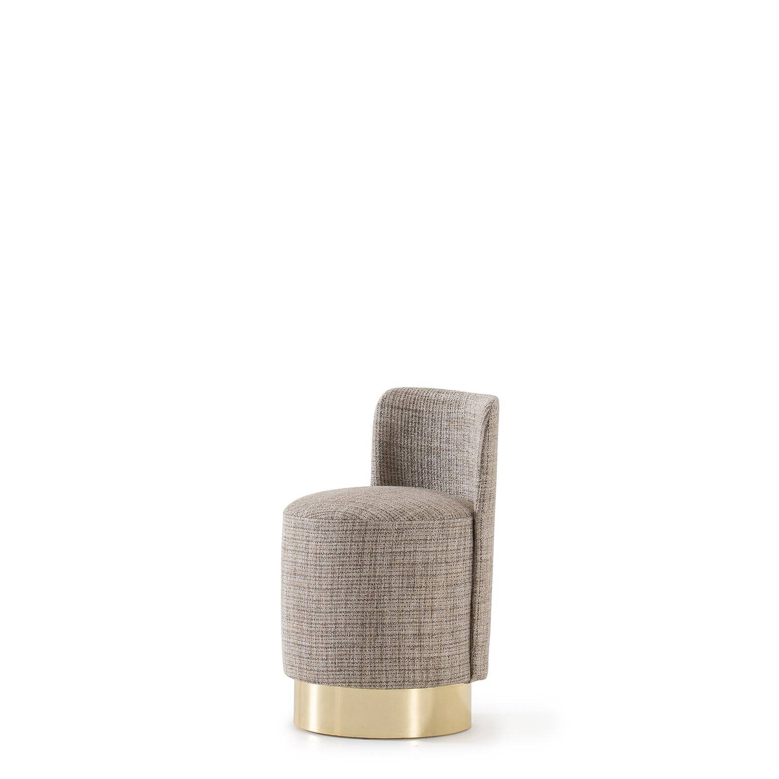 Julia Dresser Pouf Layla-Pouf -  Poufs - ebarza Furniture UAE | Shop Modern Furniture in Abu Dhabi & Dubai - مفروشات ايبازرا في الامارات | تسوق اثاث عصري وديكورات مميزة في دبي وابوظبي