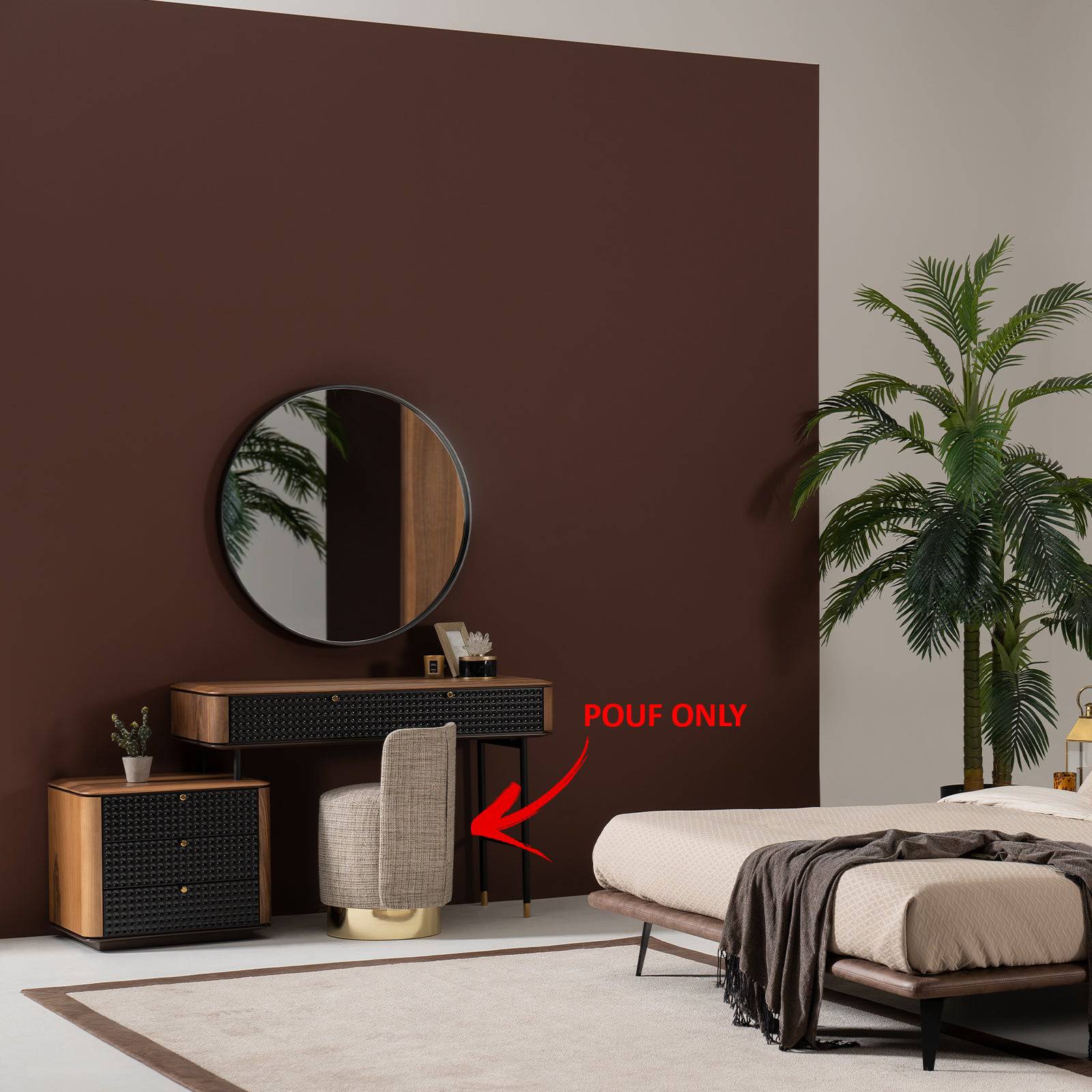 Julia Dresser Pouf Layla-Pouf -  Poufs - ebarza Furniture UAE | Shop Modern Furniture in Abu Dhabi & Dubai - مفروشات ايبازرا في الامارات | تسوق اثاث عصري وديكورات مميزة في دبي وابوظبي