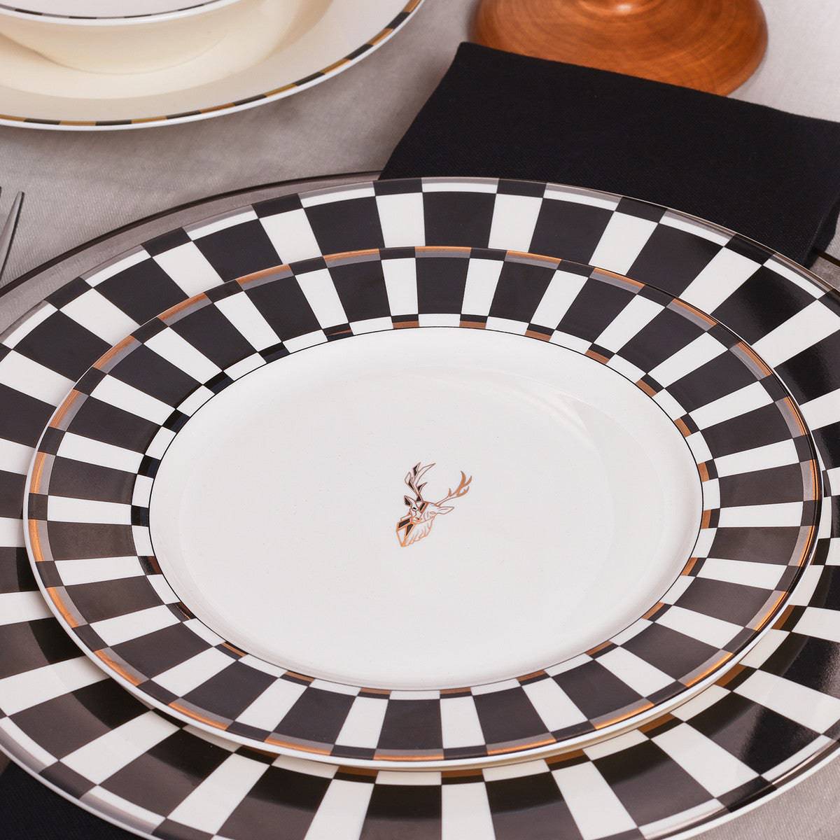 Karaca Aries Black 24 Pcs Dinnerware Set For 6 Persons 153.03.06.2400 -  Dinnerware Sets - ebarza Furniture UAE | Shop Modern Furniture in Abu Dhabi & Dubai - مفروشات ايبازرا في الامارات | تسوق اثاث عصري وديكورات مميزة في دبي وابوظبي